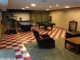 RIVER RIDGE - Residential