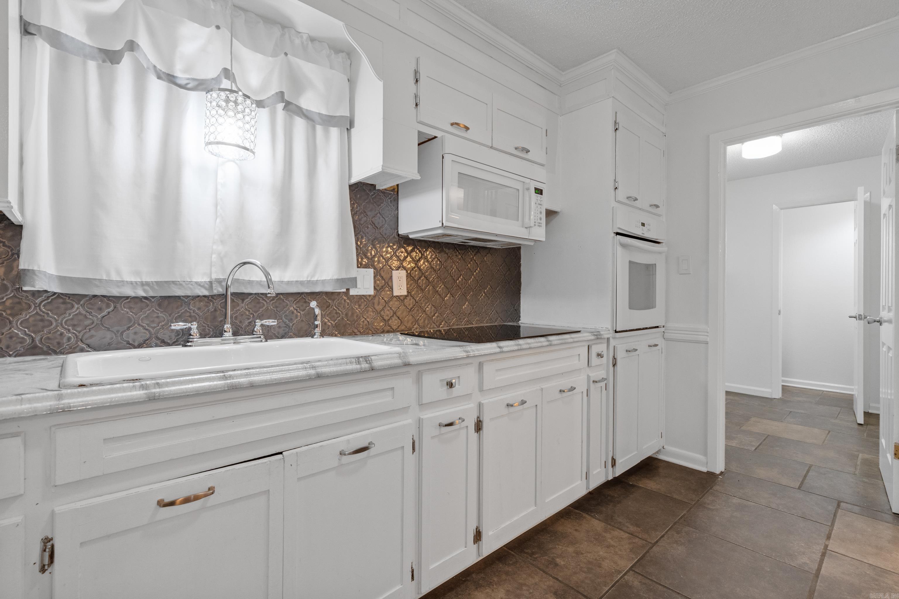 SOUTHGATE ADDITION - Residential