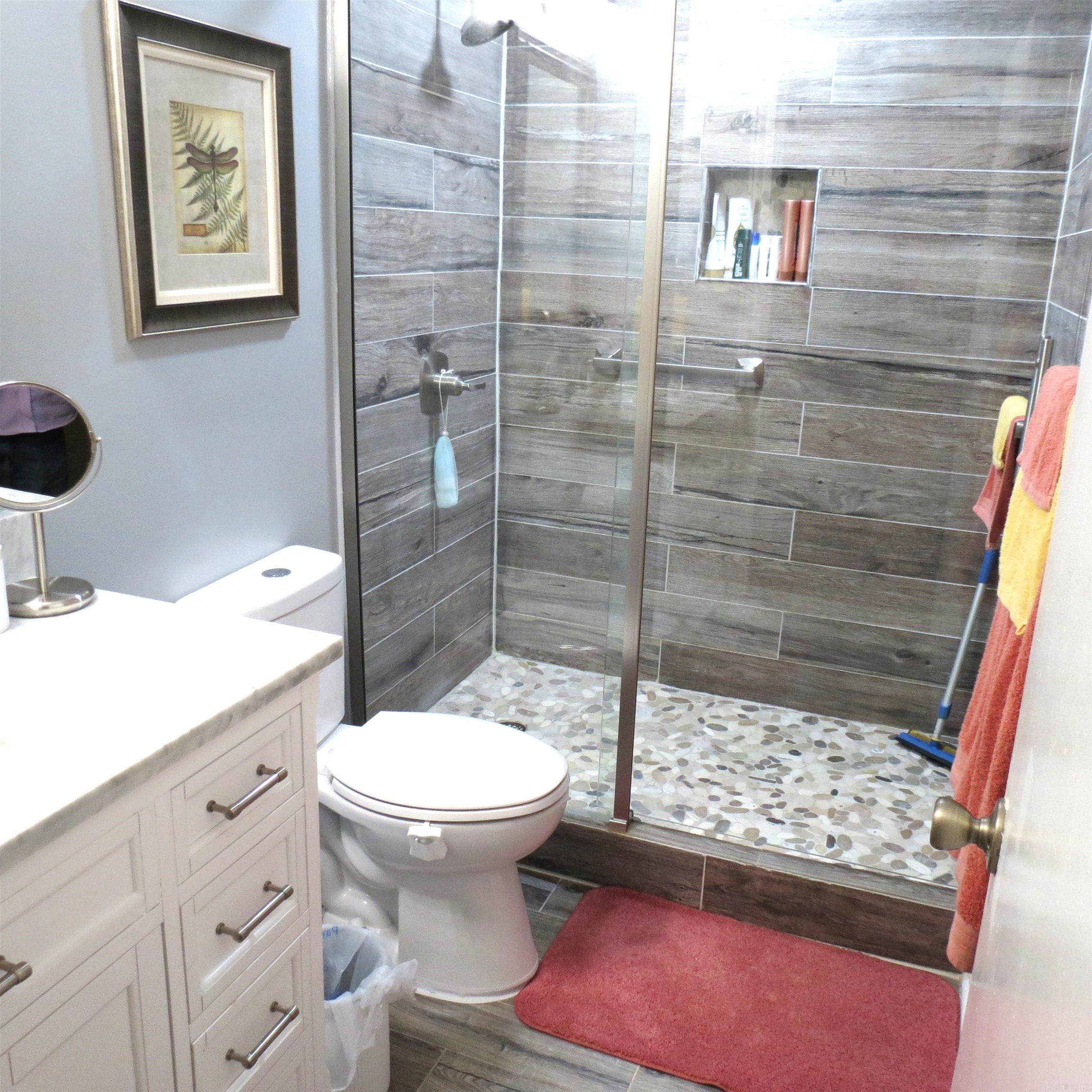 OAK LAWN ESTATES - Residential