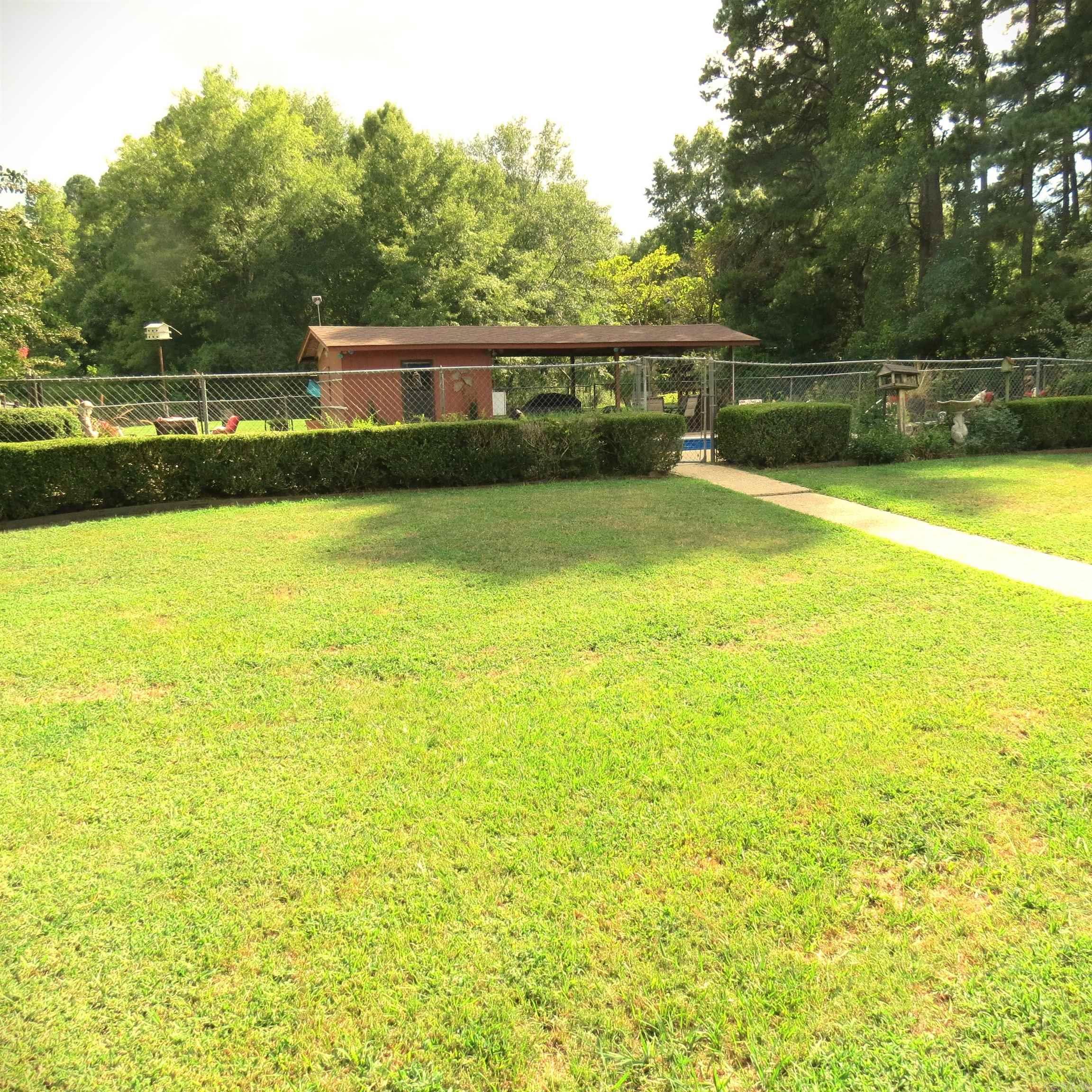 OAK LAWN ESTATES - Residential
