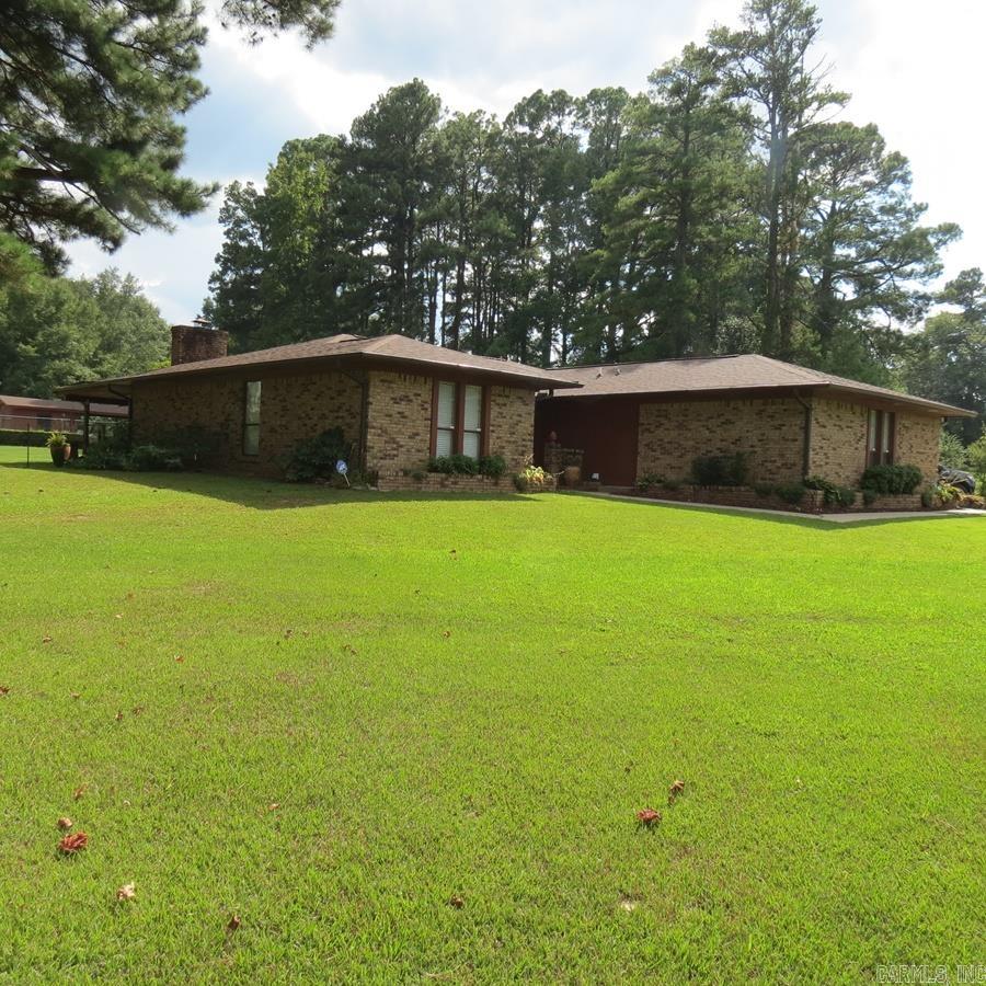 OAK LAWN ESTATES - Residential