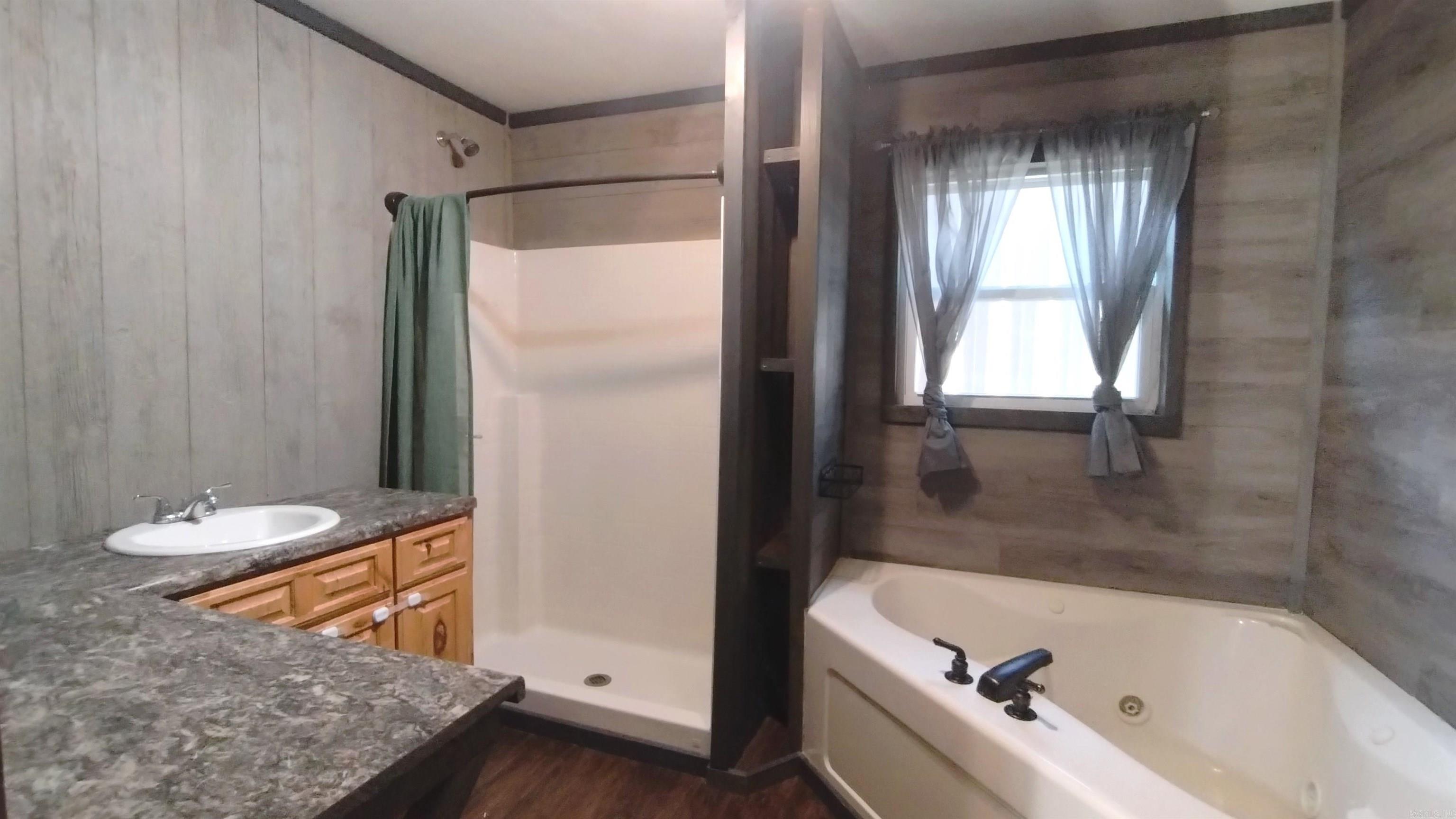 Lakevievv - Residential