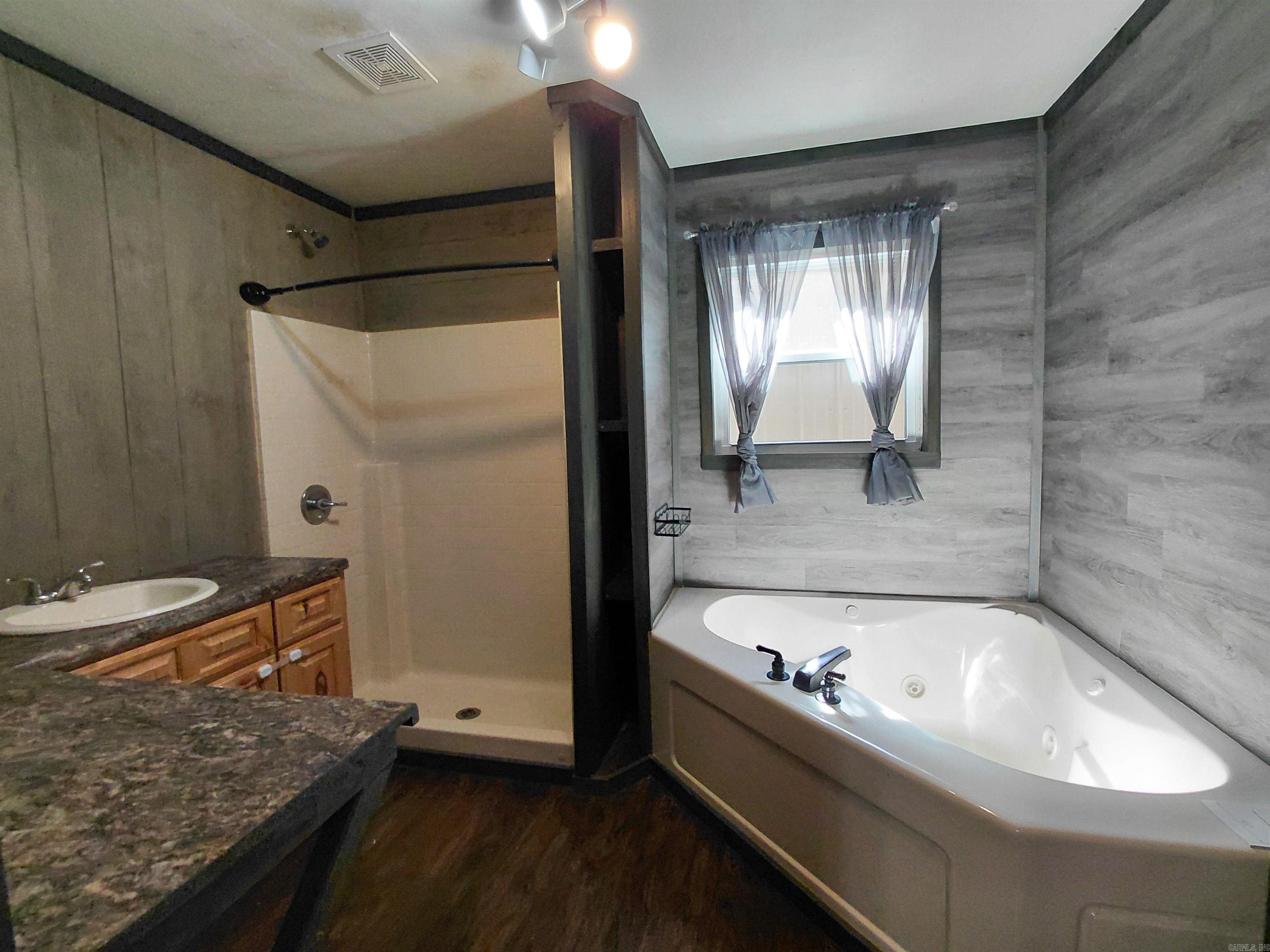 Lakevievv - Residential