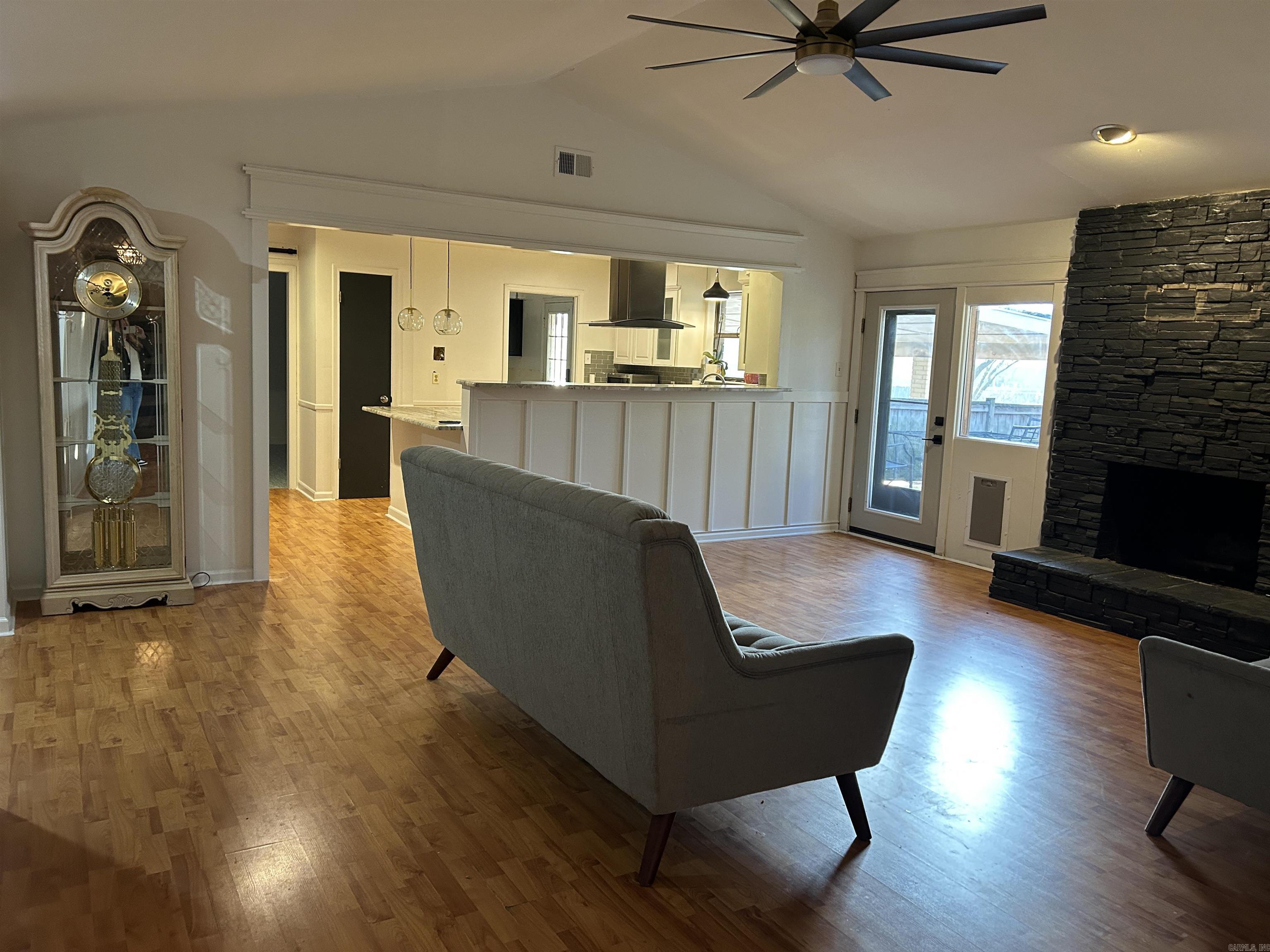 TUCKER CREEK - Residential