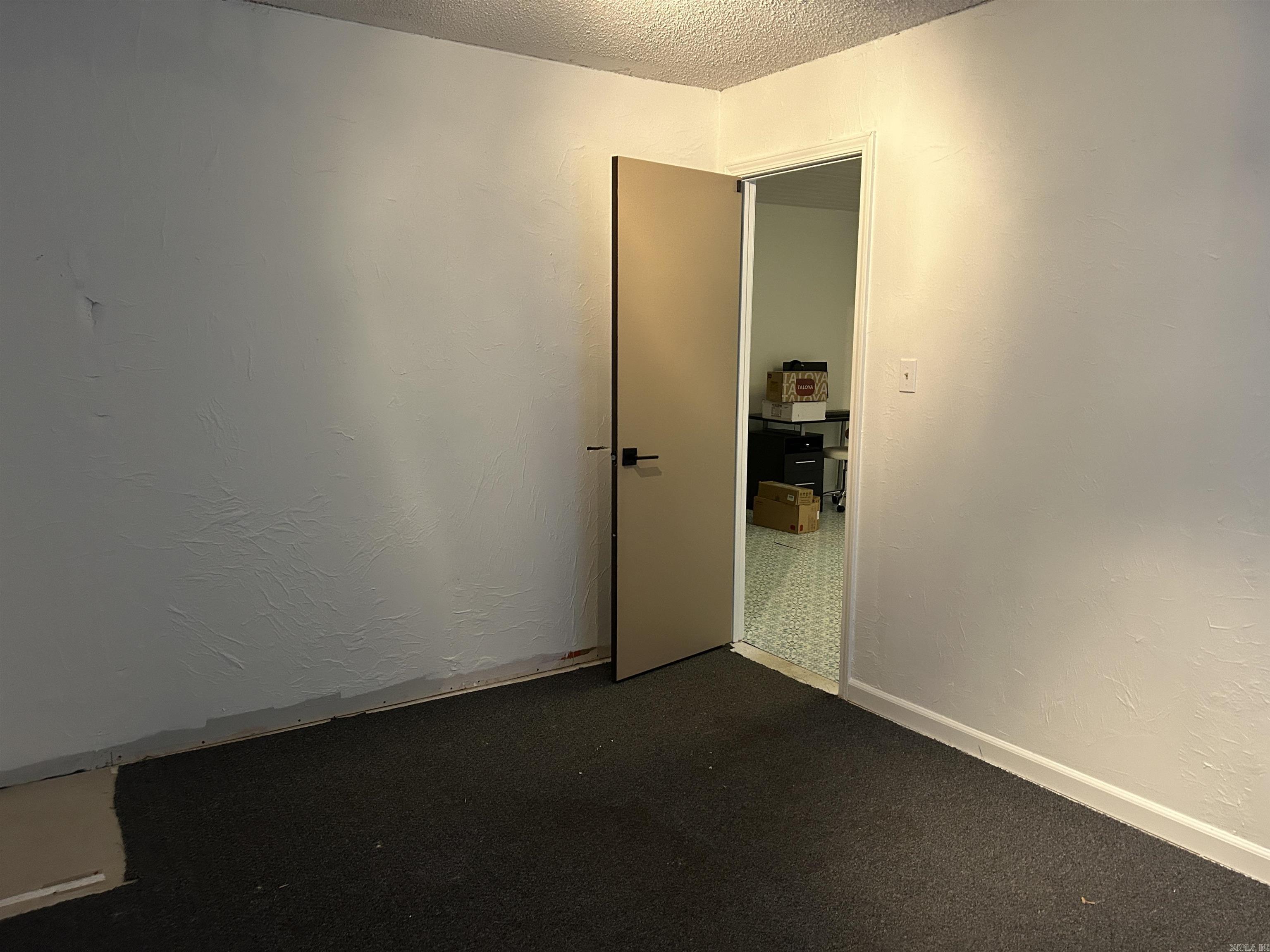 TUCKER CREEK - Residential