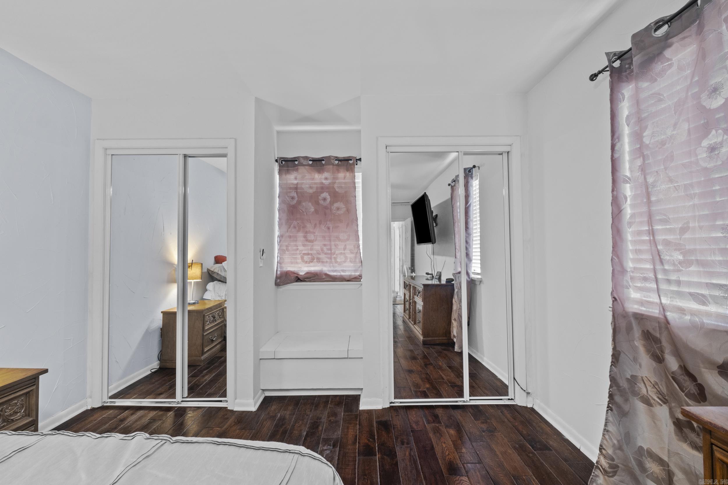 TAMARACK PINES APTS - Residential