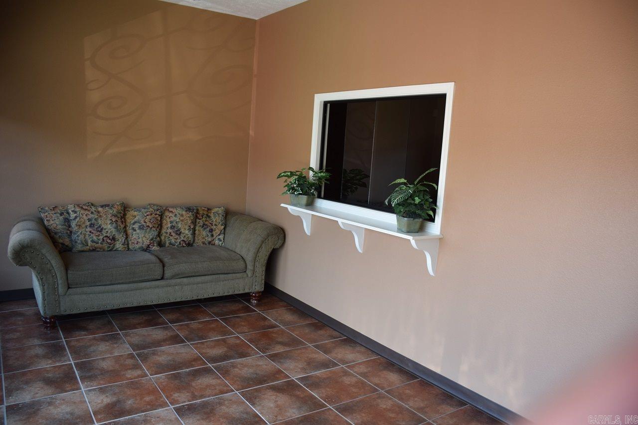 Woodruff - Commercial Sale