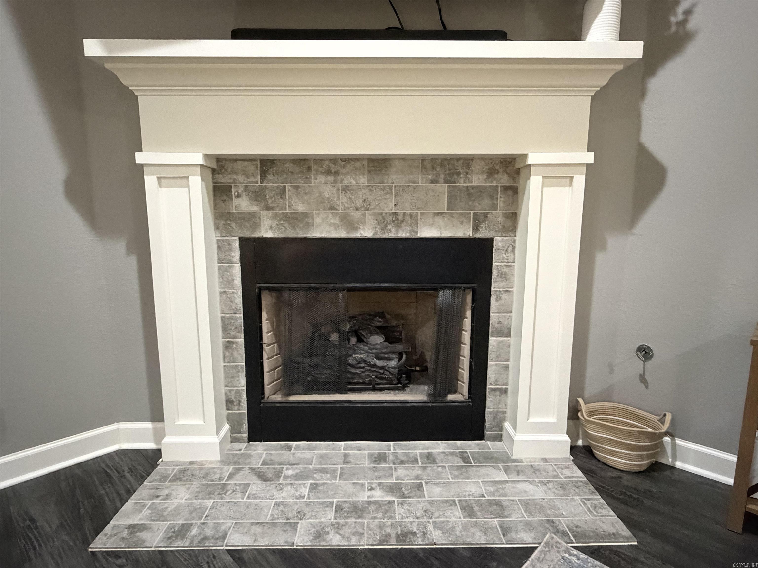 CROSSROADS VILLAGE - Residential