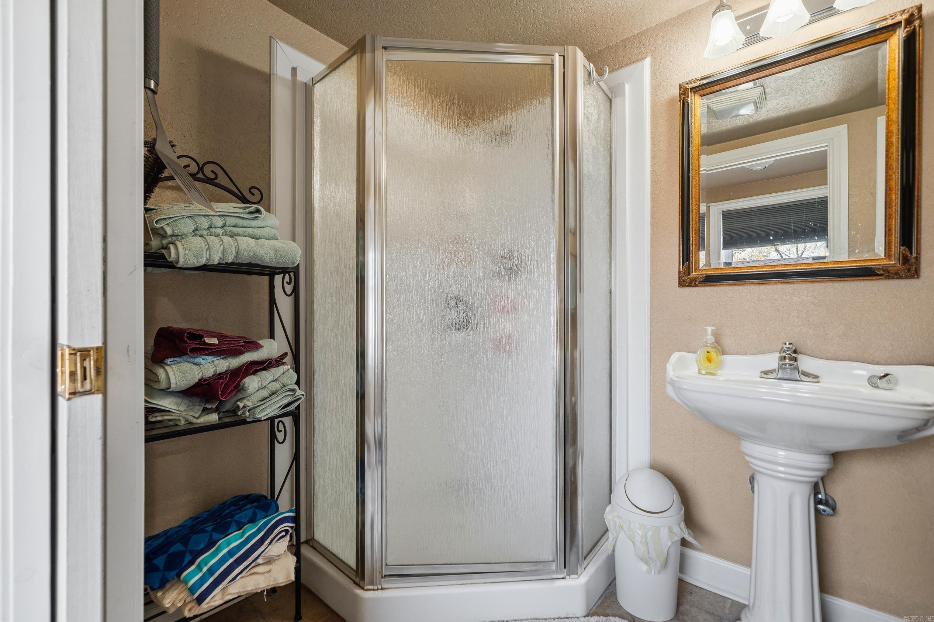 LAKELAND LODGE HPR - Residential