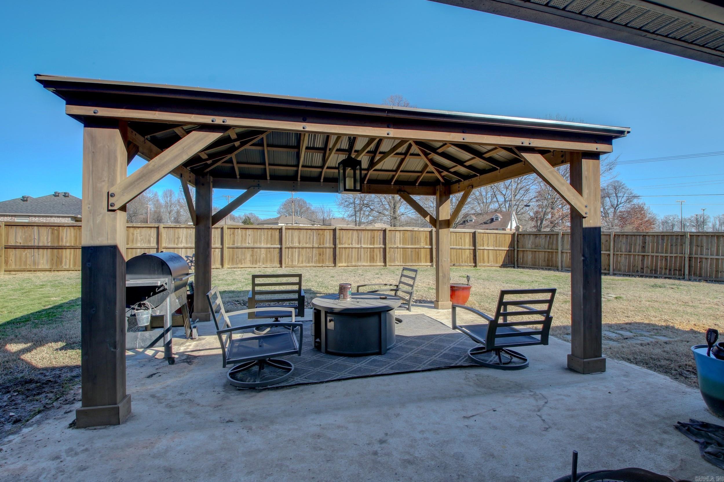 Stonehenge - Residential