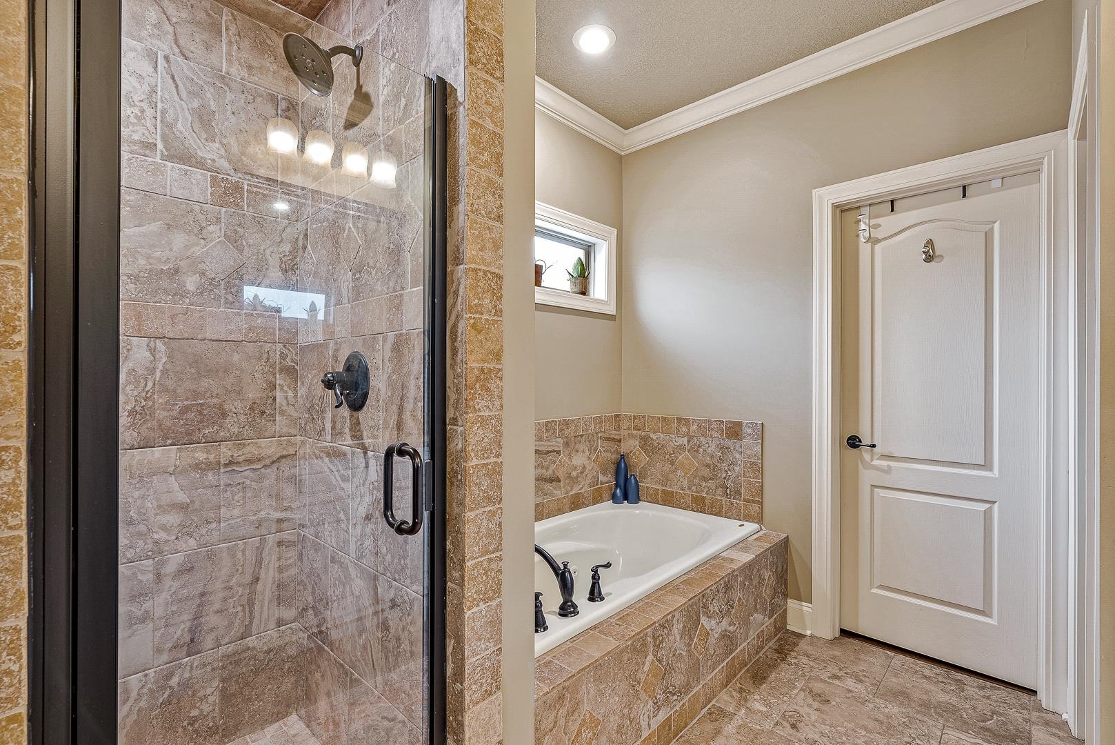 ABIGAIL CROSSING - Residential