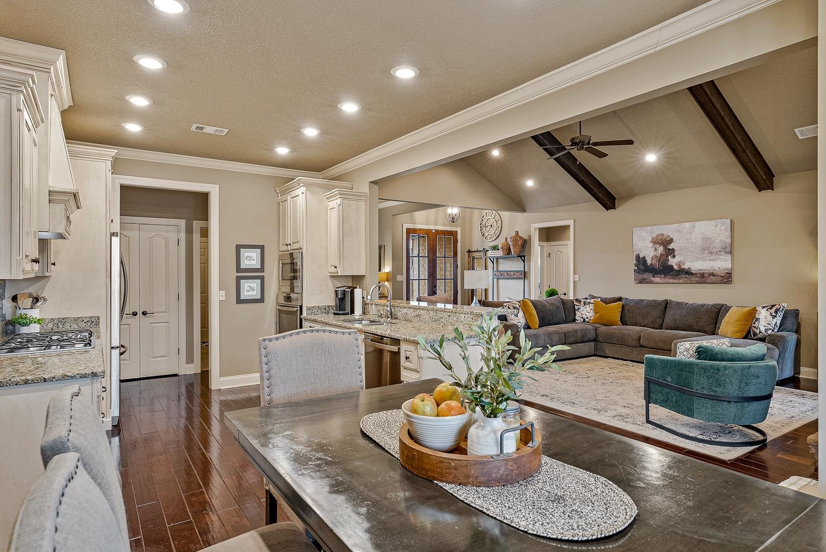 ABIGAIL CROSSING - Residential