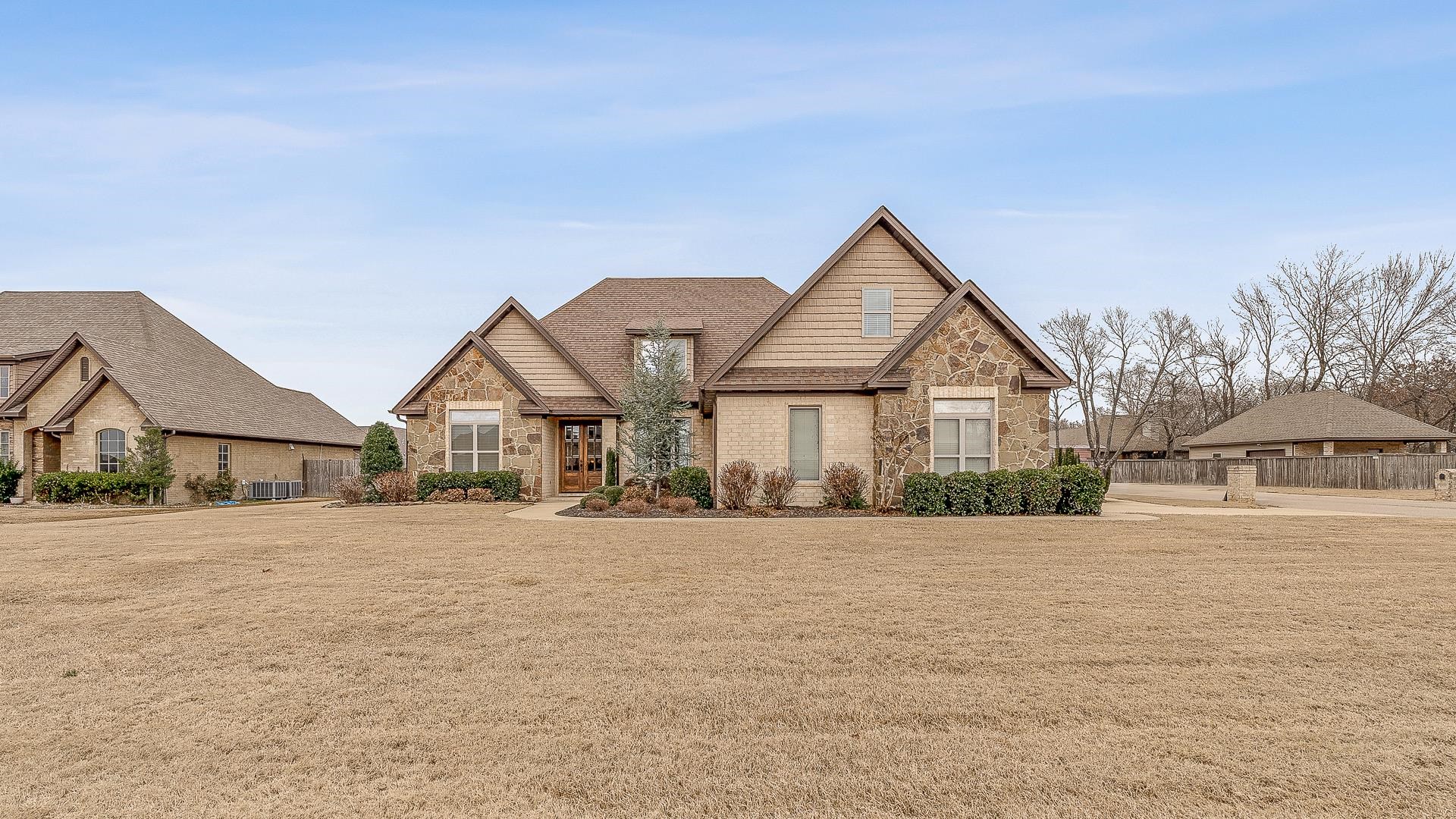 ABIGAIL CROSSING - Residential