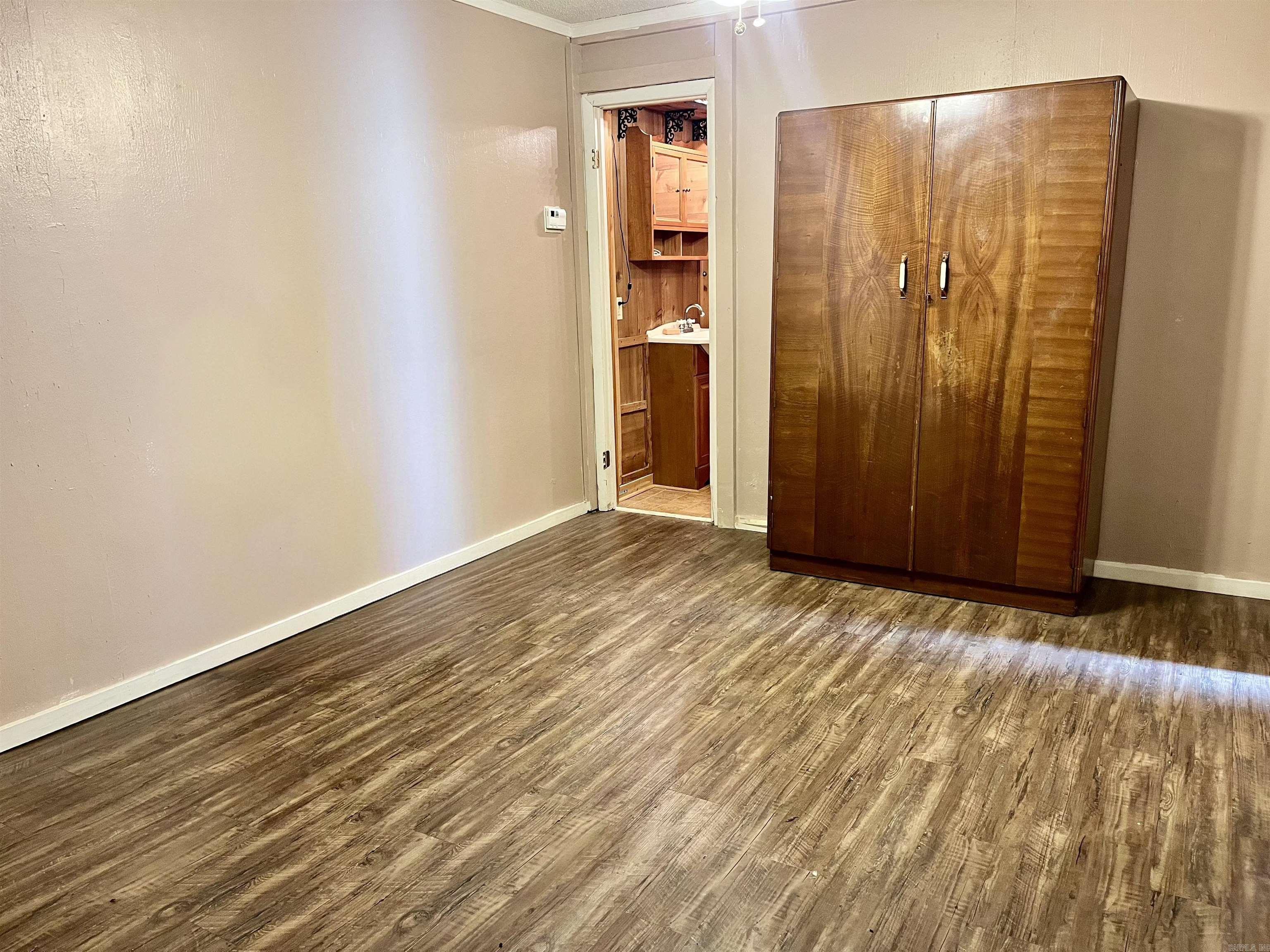 CATHERINE SHORES - Residential