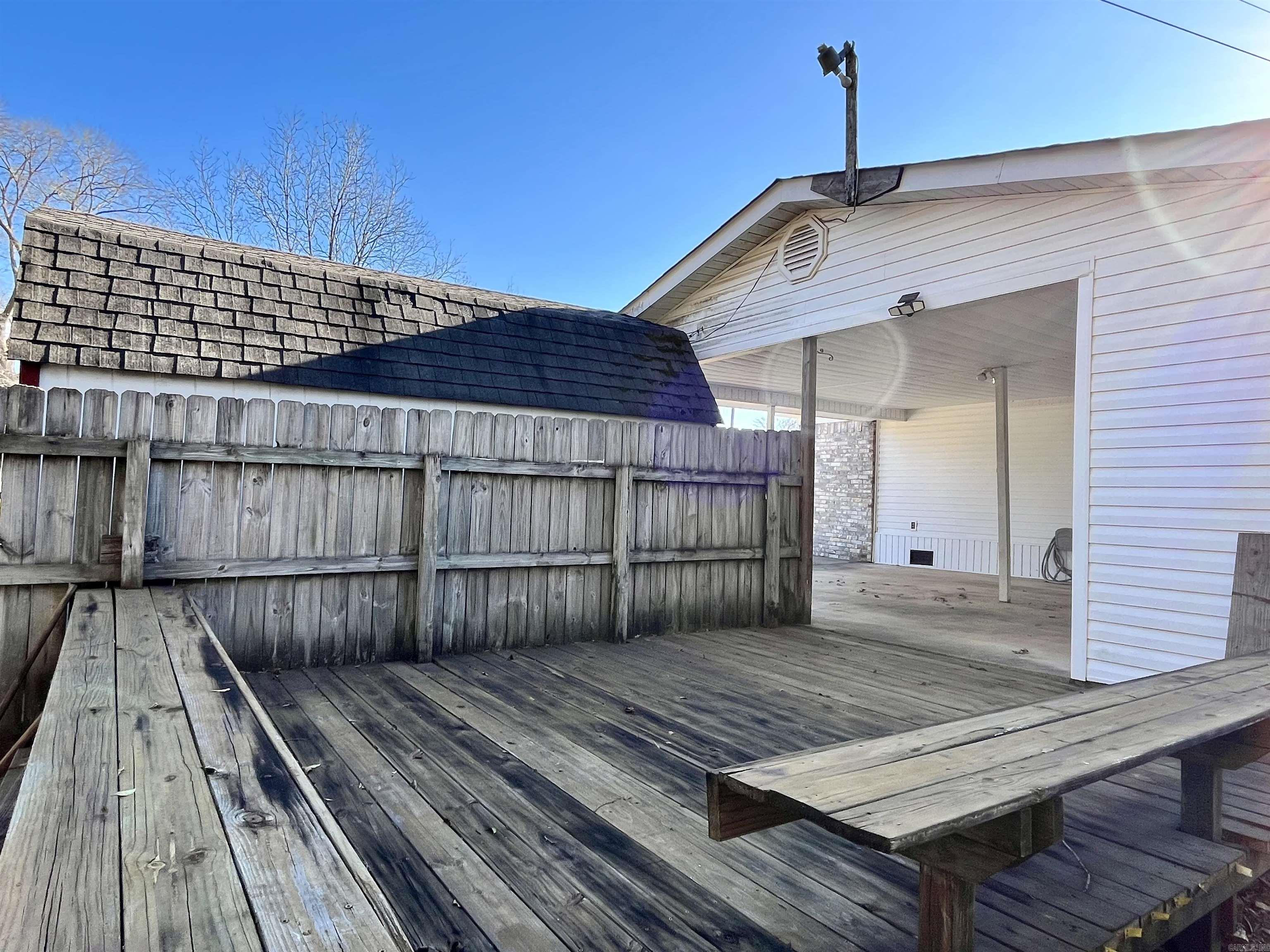 CATHERINE SHORES - Residential