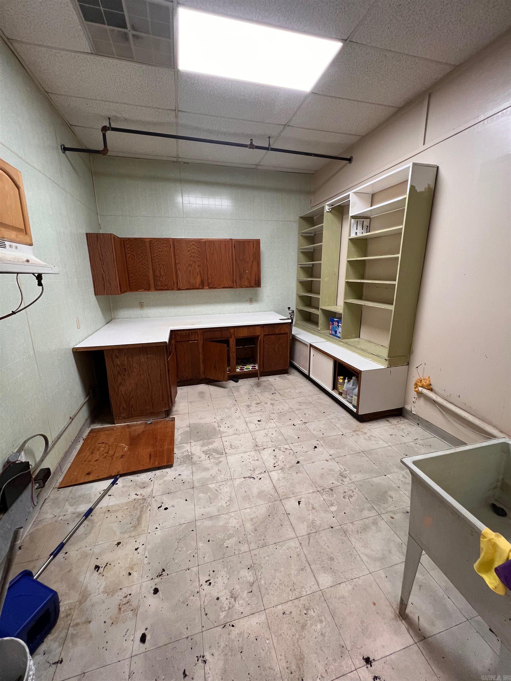 Westwood L1 - Commercial Sale