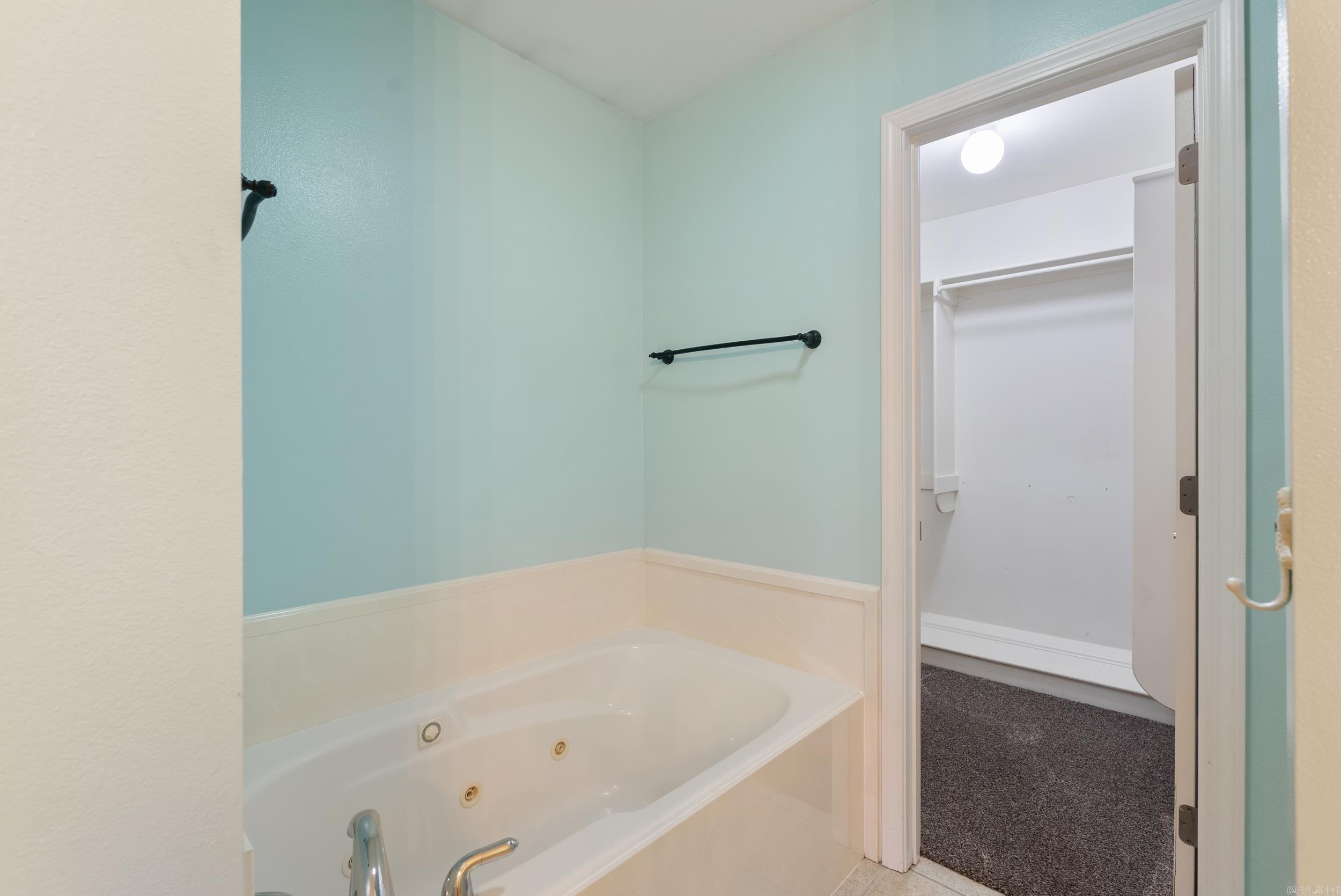 MOON RIDGE ESTATES - Residential