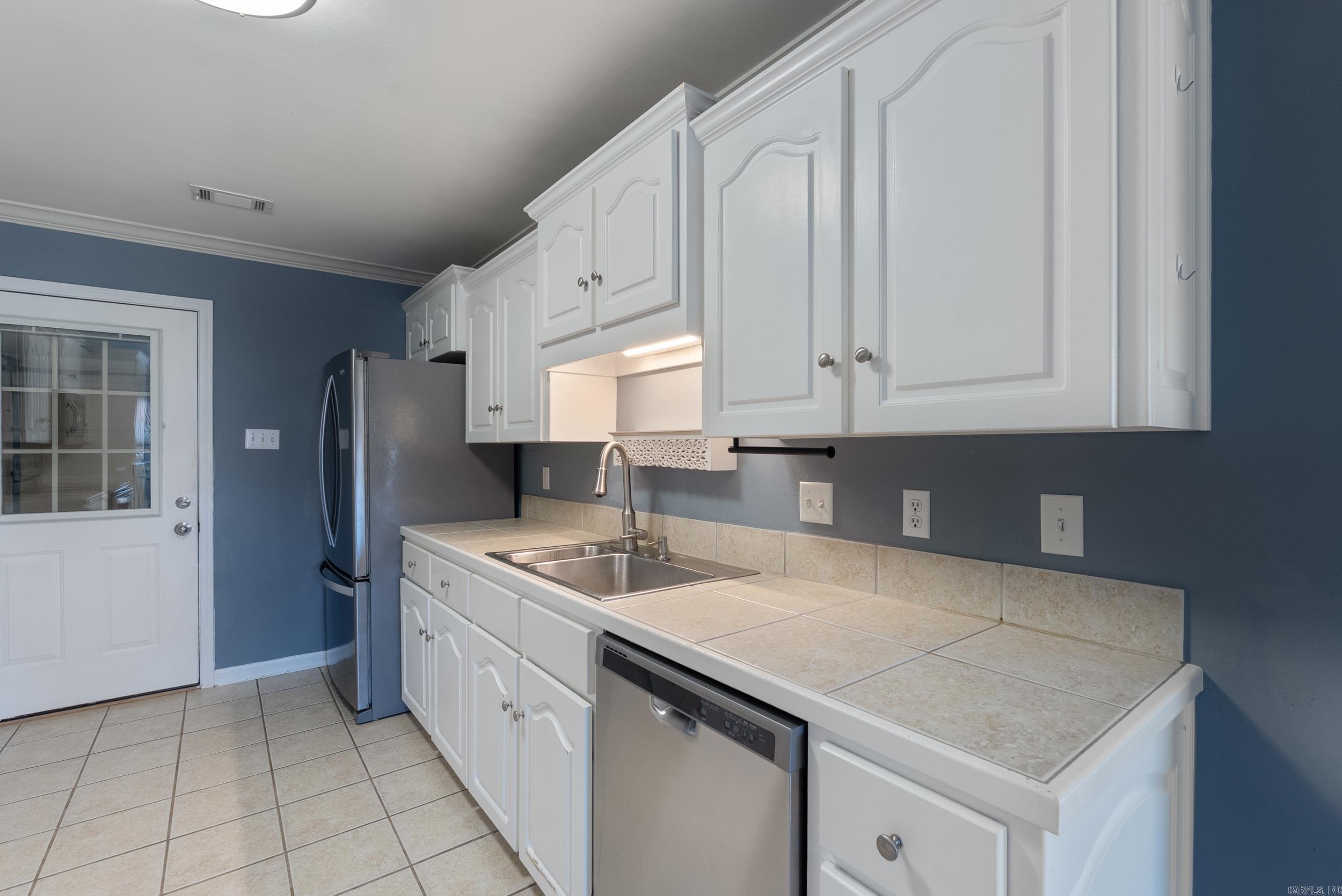 MOON RIDGE ESTATES - Residential