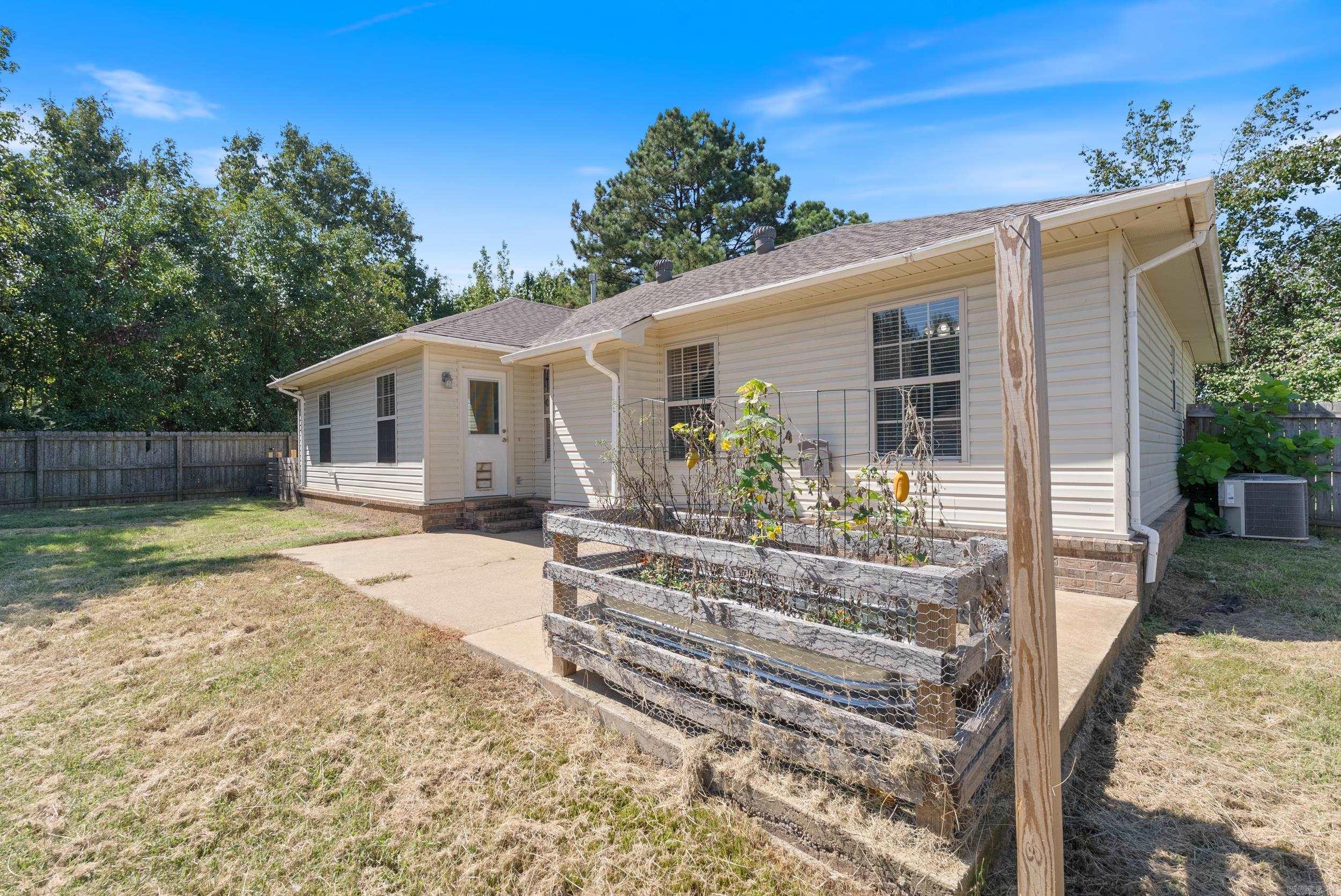 MOON RIDGE ESTATES - Residential