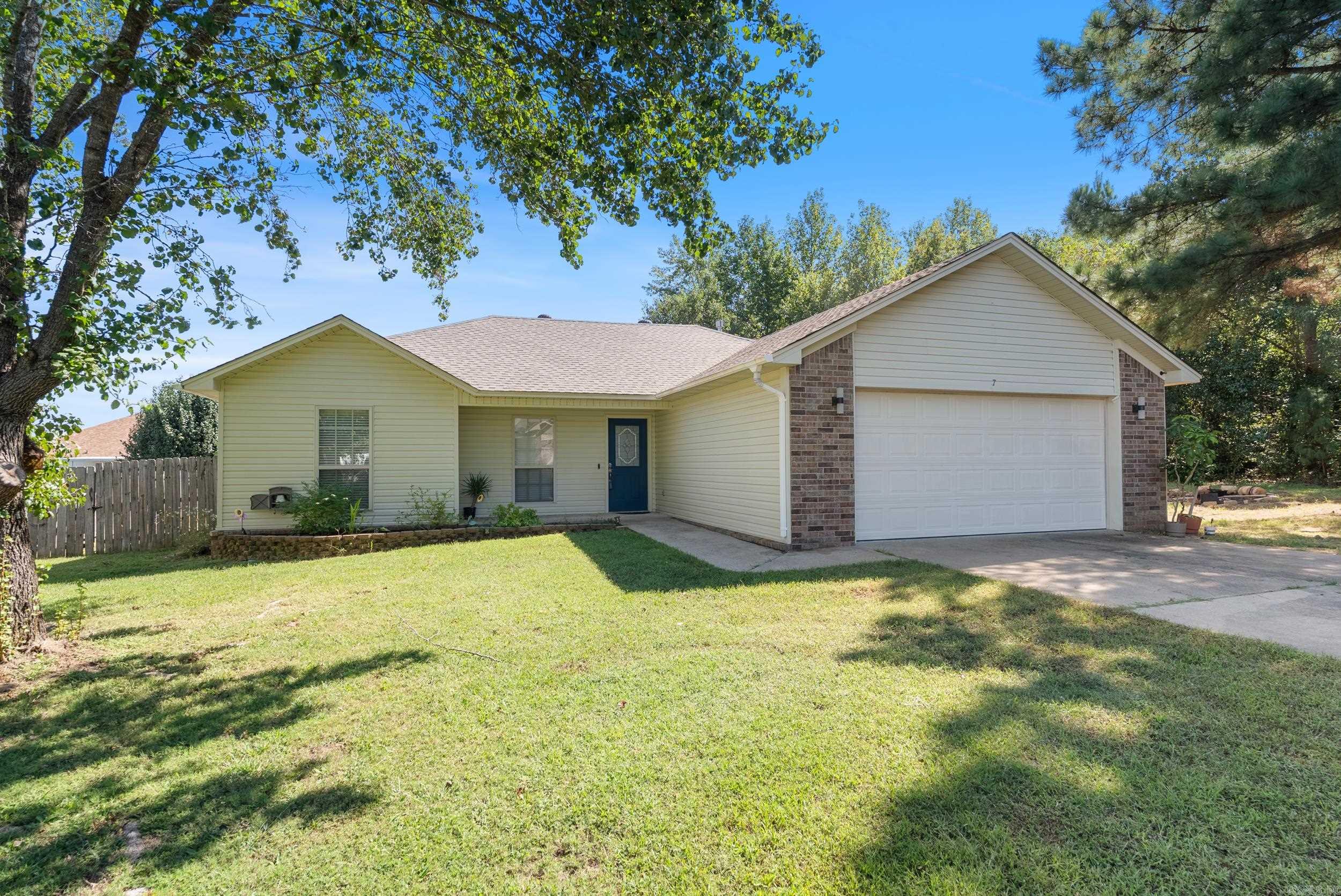 MOON RIDGE ESTATES - Residential