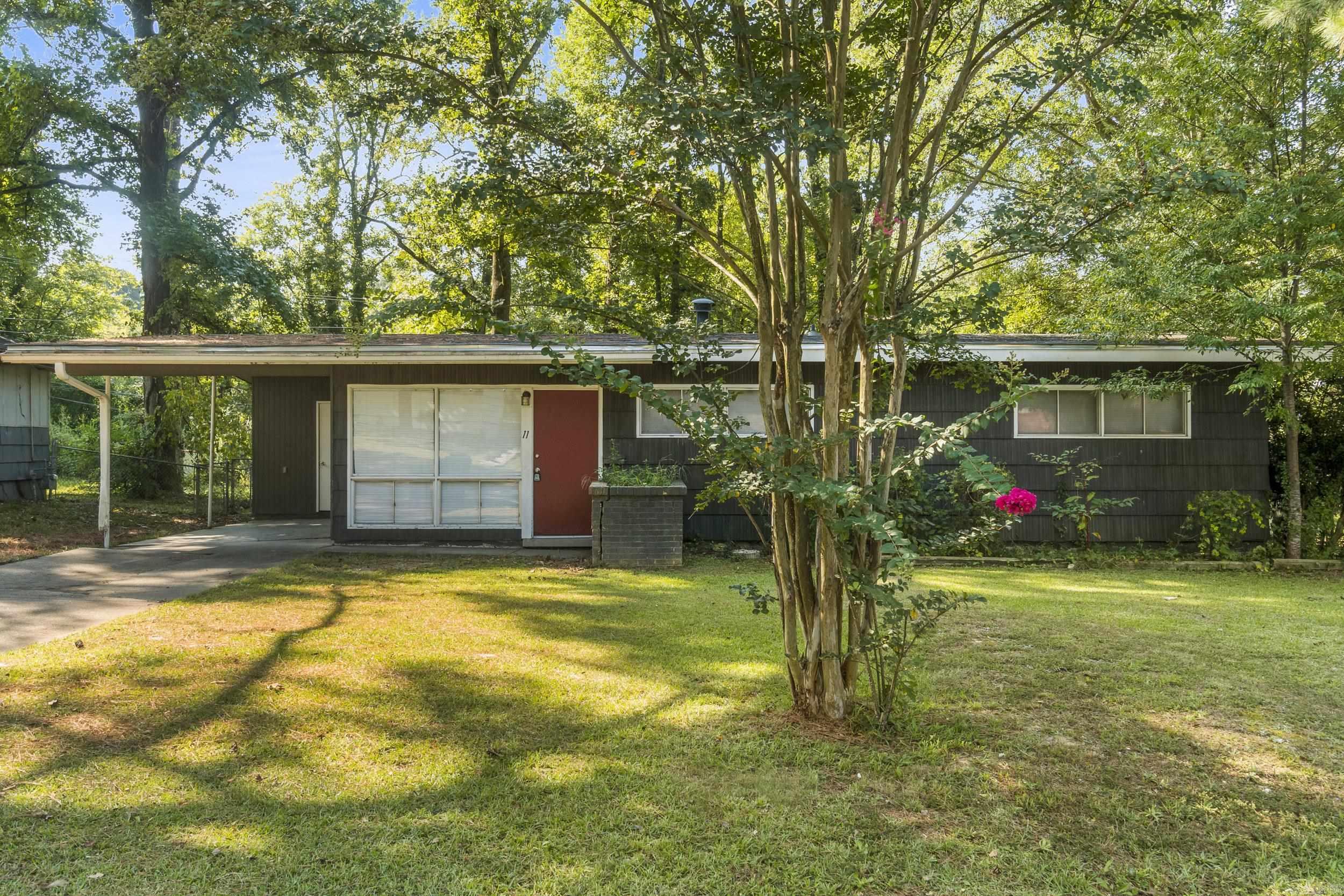 Beautifully maintained 3-bedroom, 1.5-bath home featuring timeless Mid-Century Modern details. Recent updates include a new roof and electrical (2020), water heater and AC (2019), and a fresh December 2025 refreshācompletely move-in ready! Enjoy a spacious yard with mature trees on a quiet street, conveniently located close to shopping and schools. A perfect blend of style, comfort, and convenience!