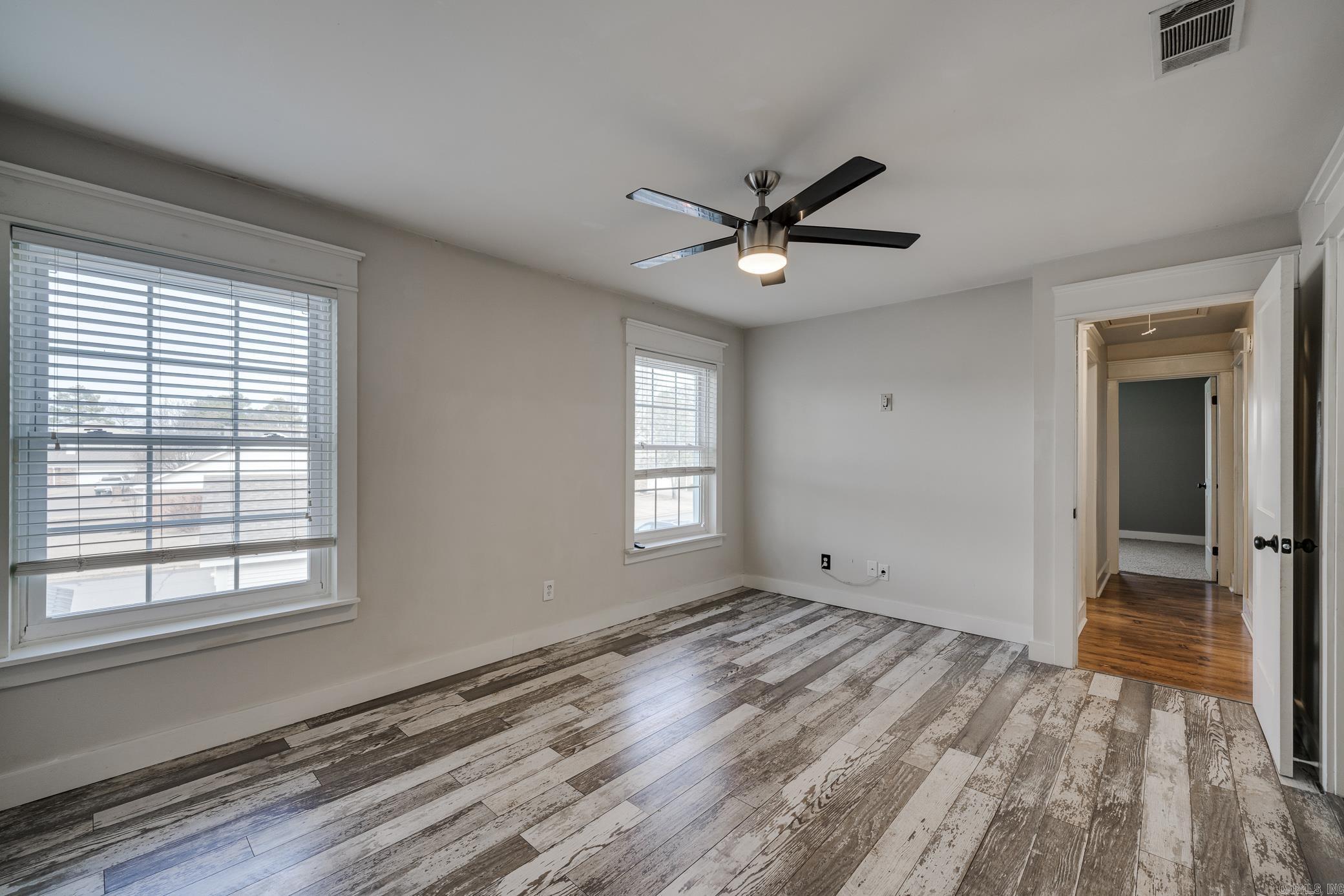 CARRIAGE COURTS - Residential