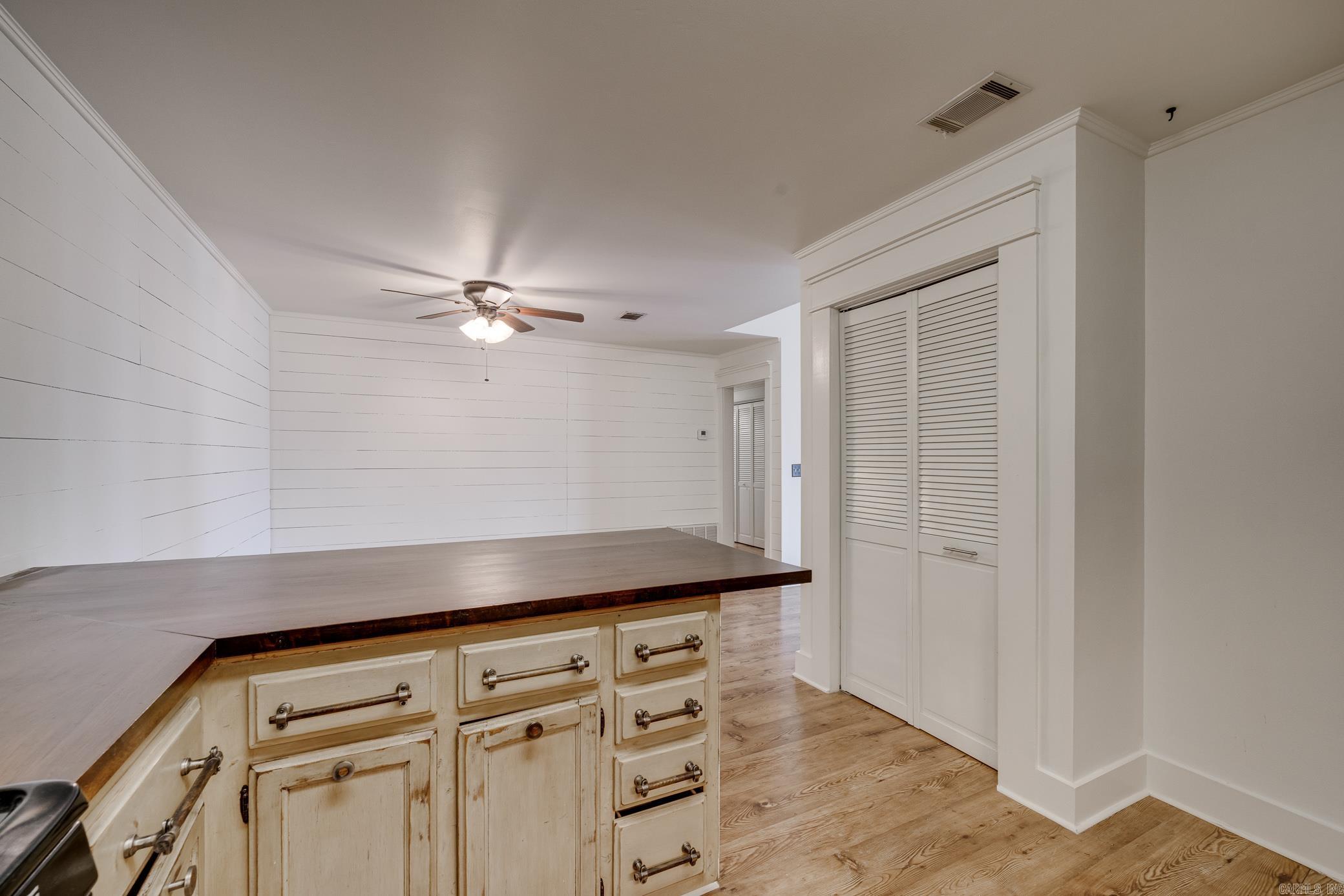 CARRIAGE COURTS - Residential