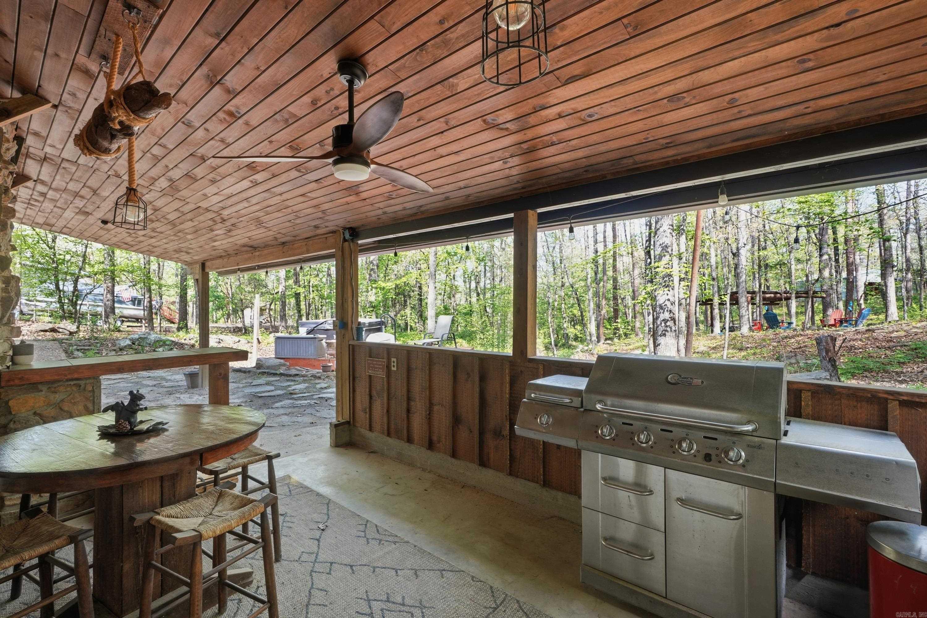 FRONTIER CANYON - LAKE - Residential