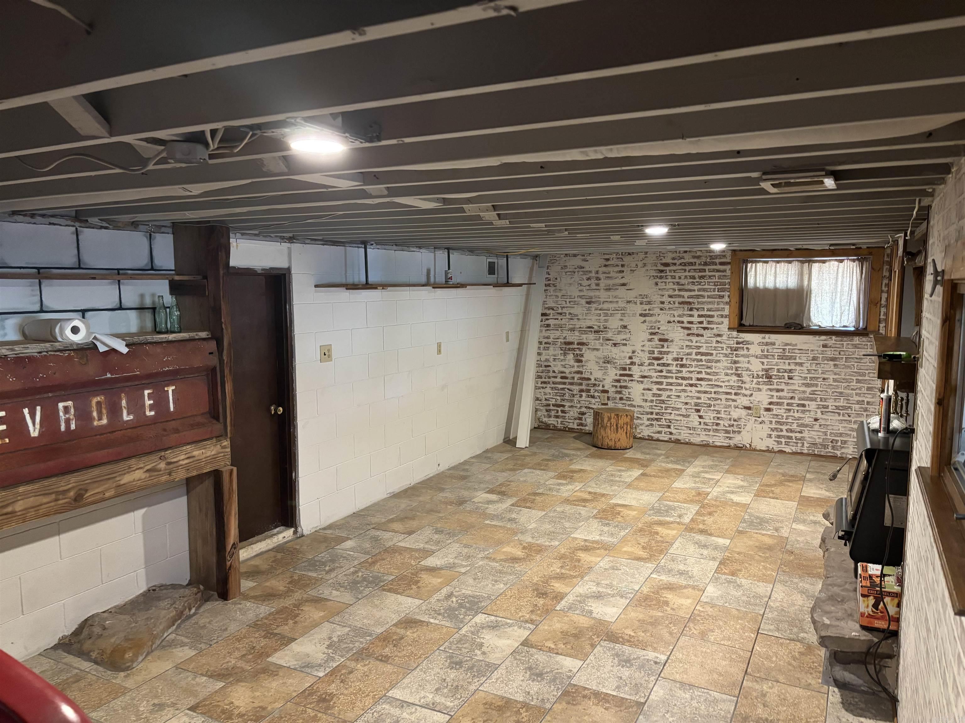 FRONTIER CANYON - LAKE - Residential