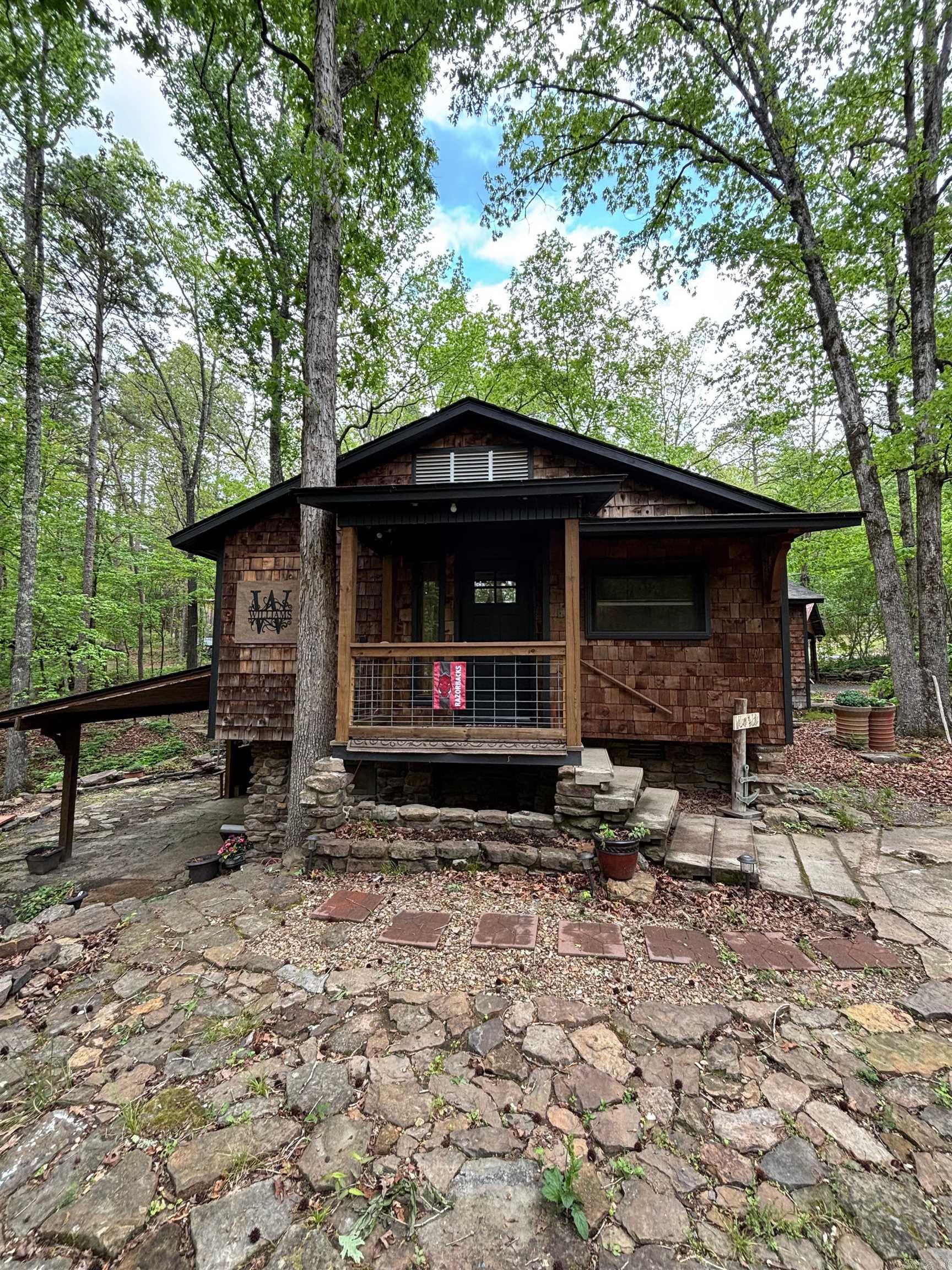 FRONTIER CANYON - LAKE - Residential