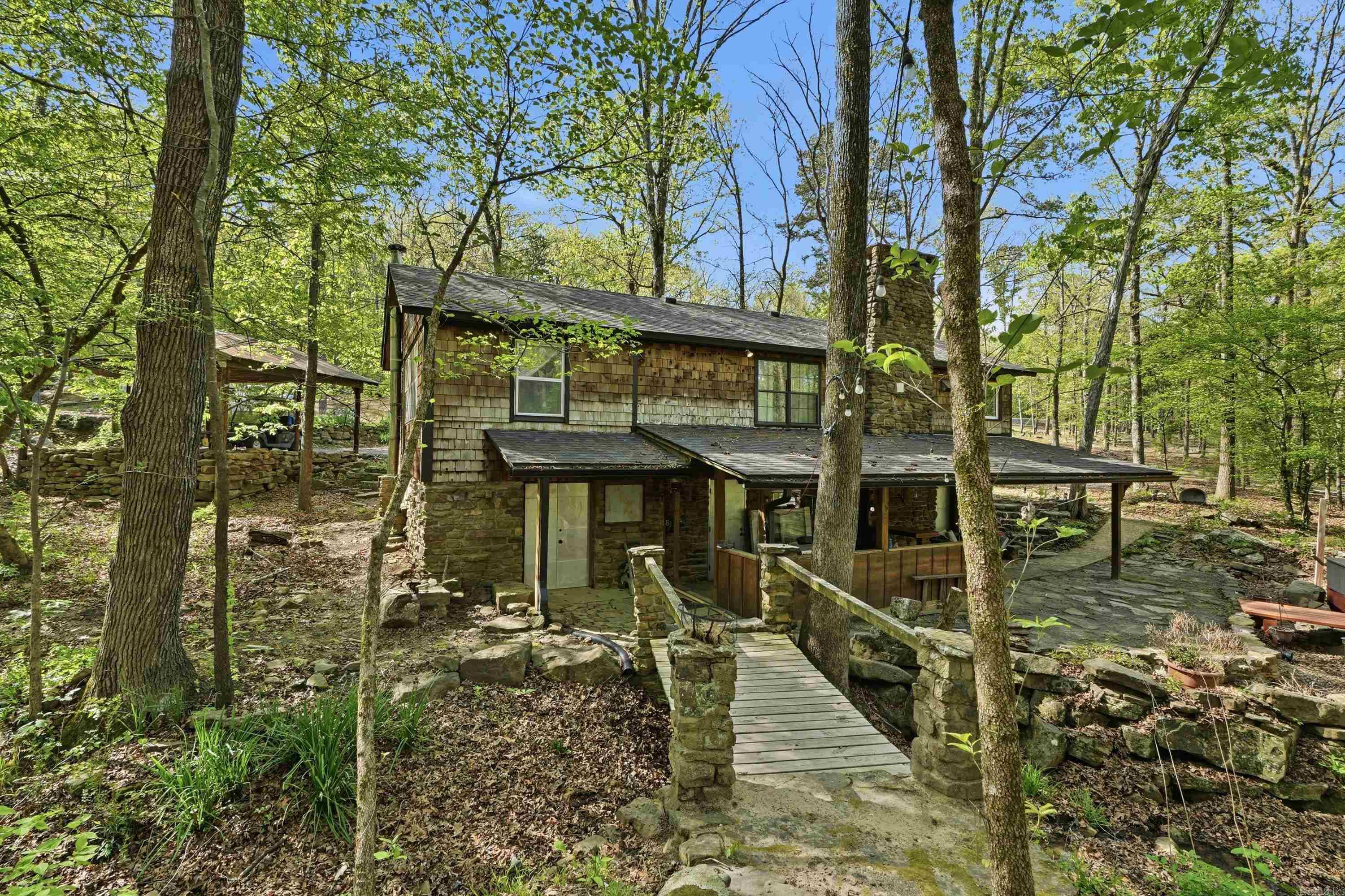 FRONTIER CANYON - LAKE - Residential