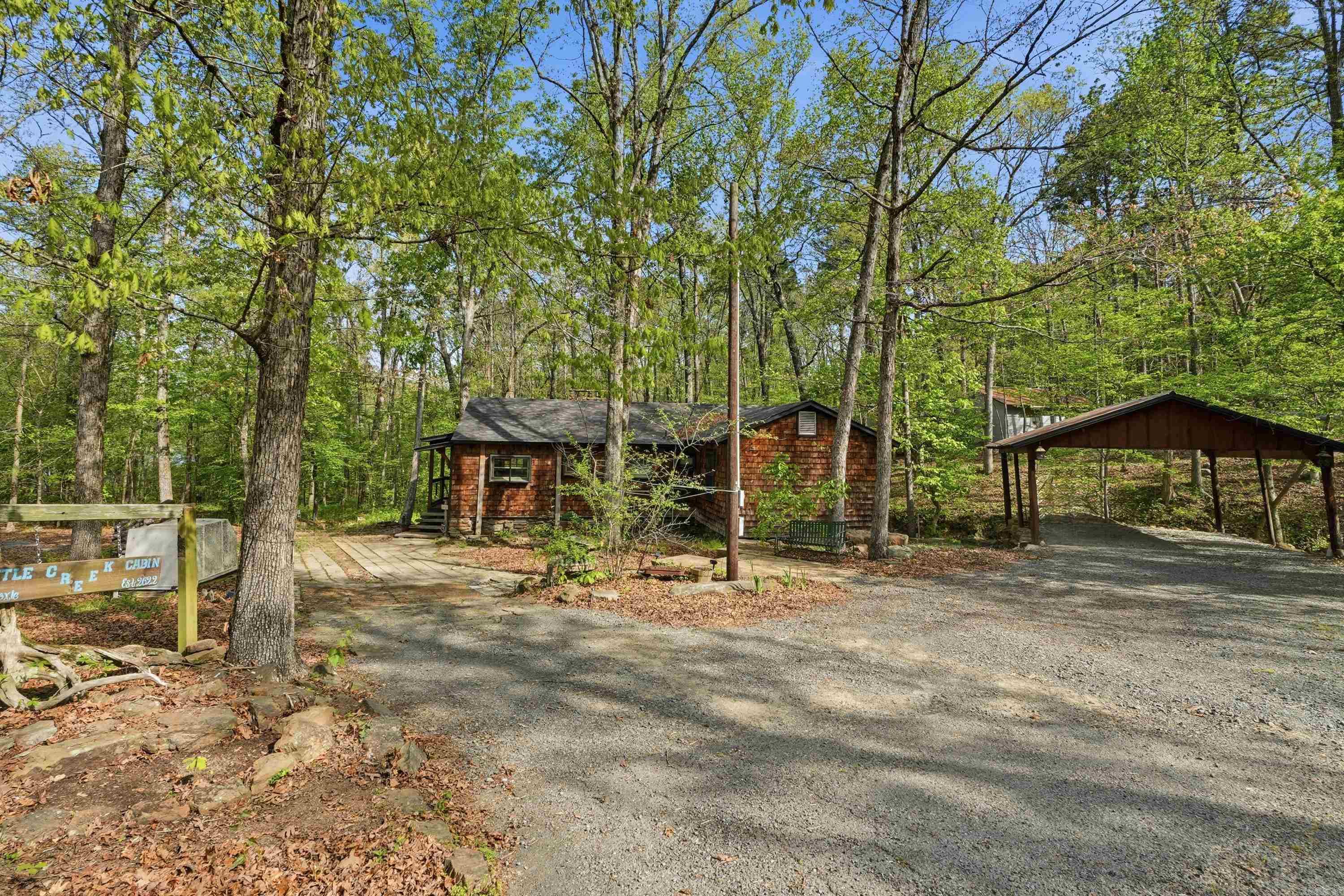 FRONTIER CANYON - LAKE - Residential