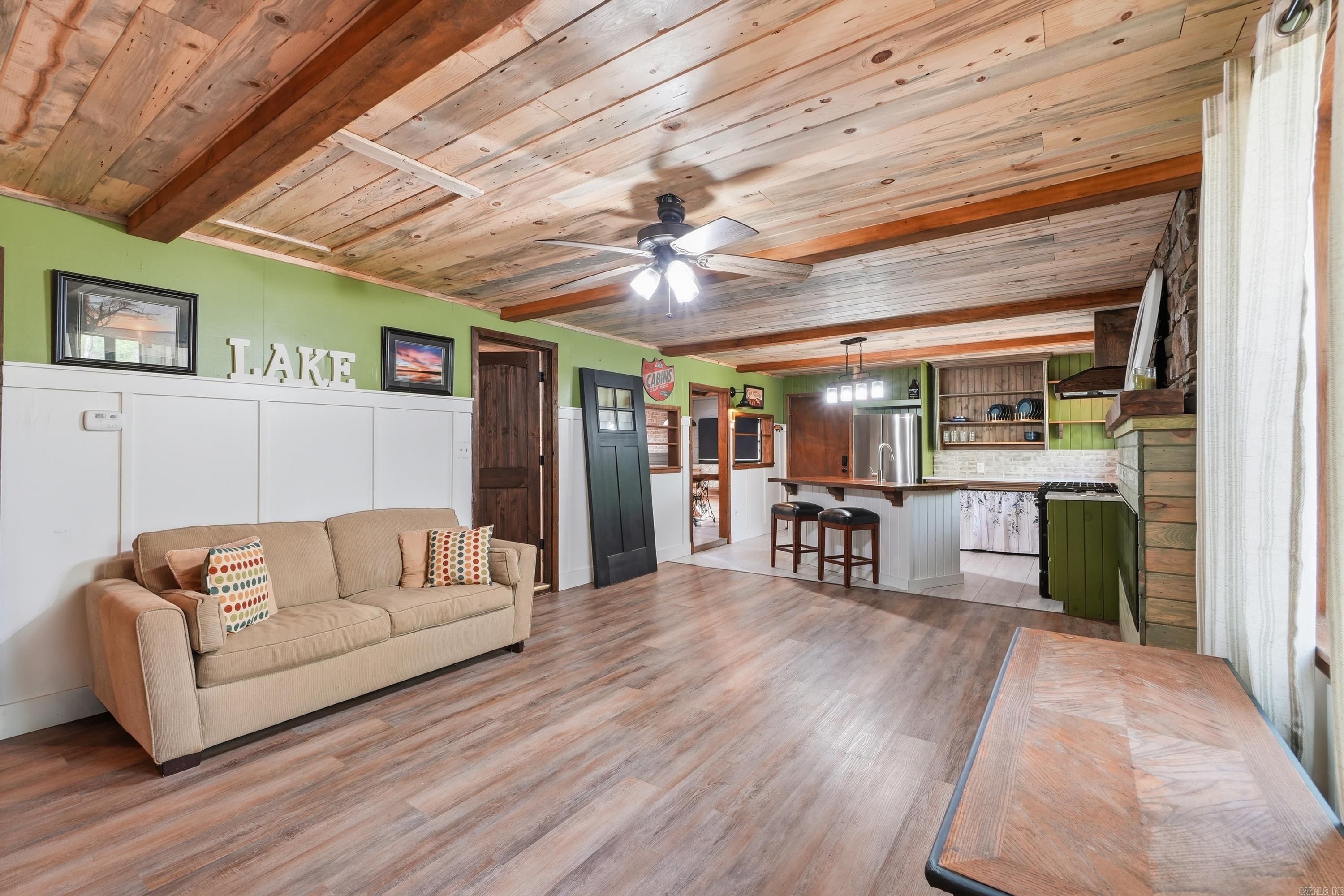 FRONTIER CANYON - LAKE - Residential