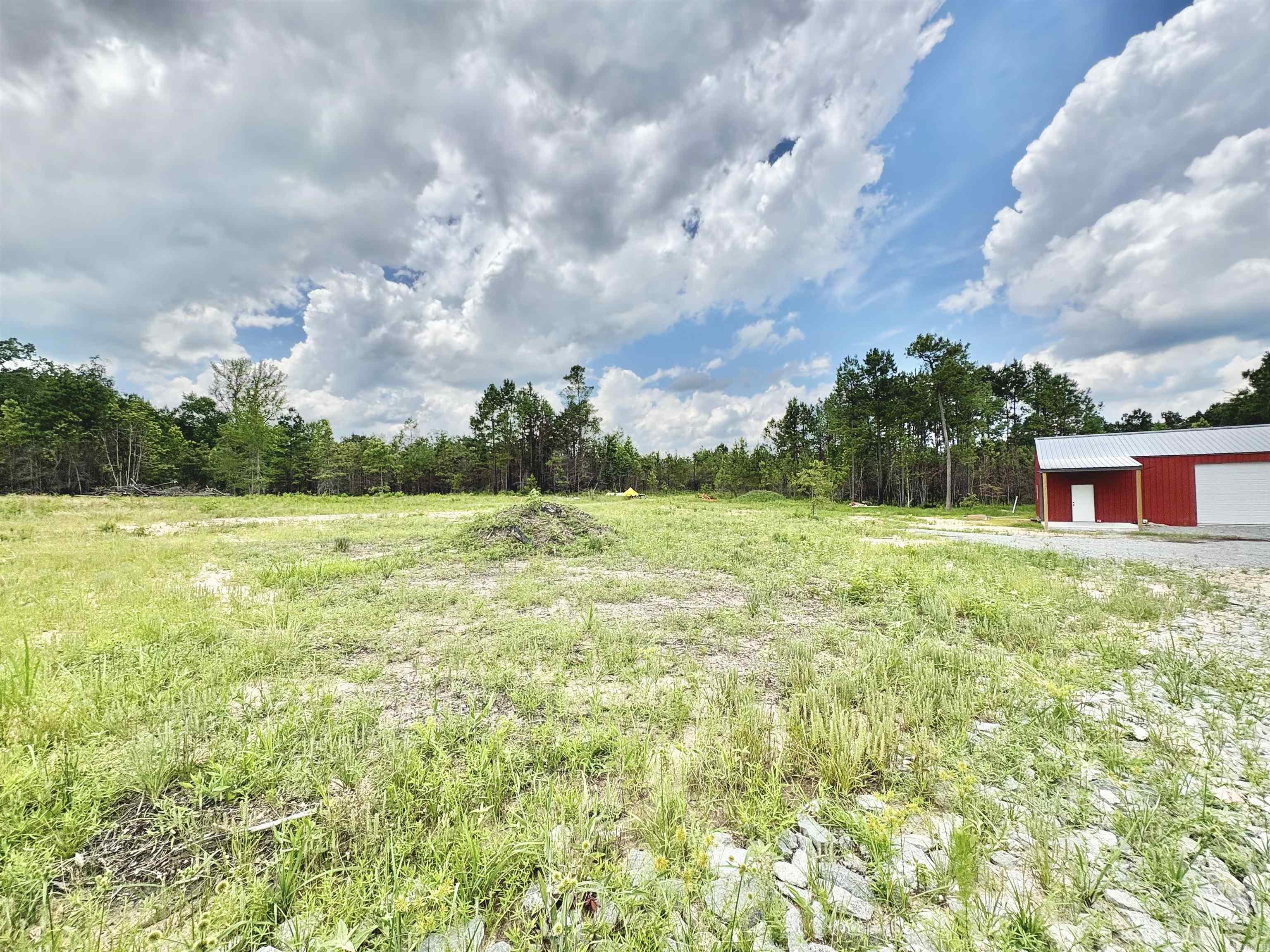 Metes & Bounds - Land