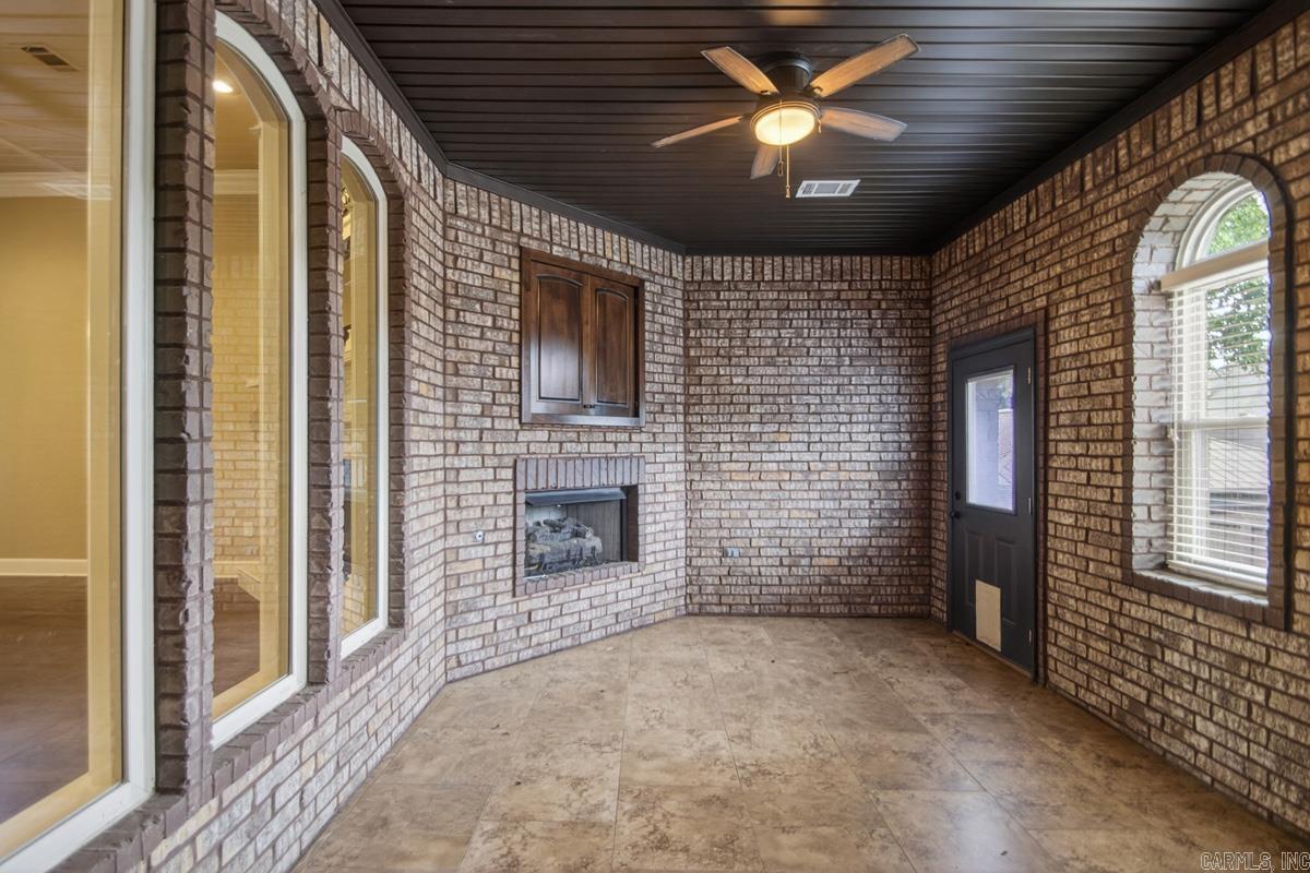 MAUMELLE VALLEY ESTATES - Residential