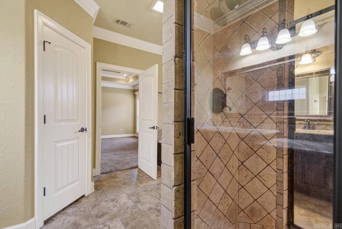 MAUMELLE VALLEY ESTATES - Residential