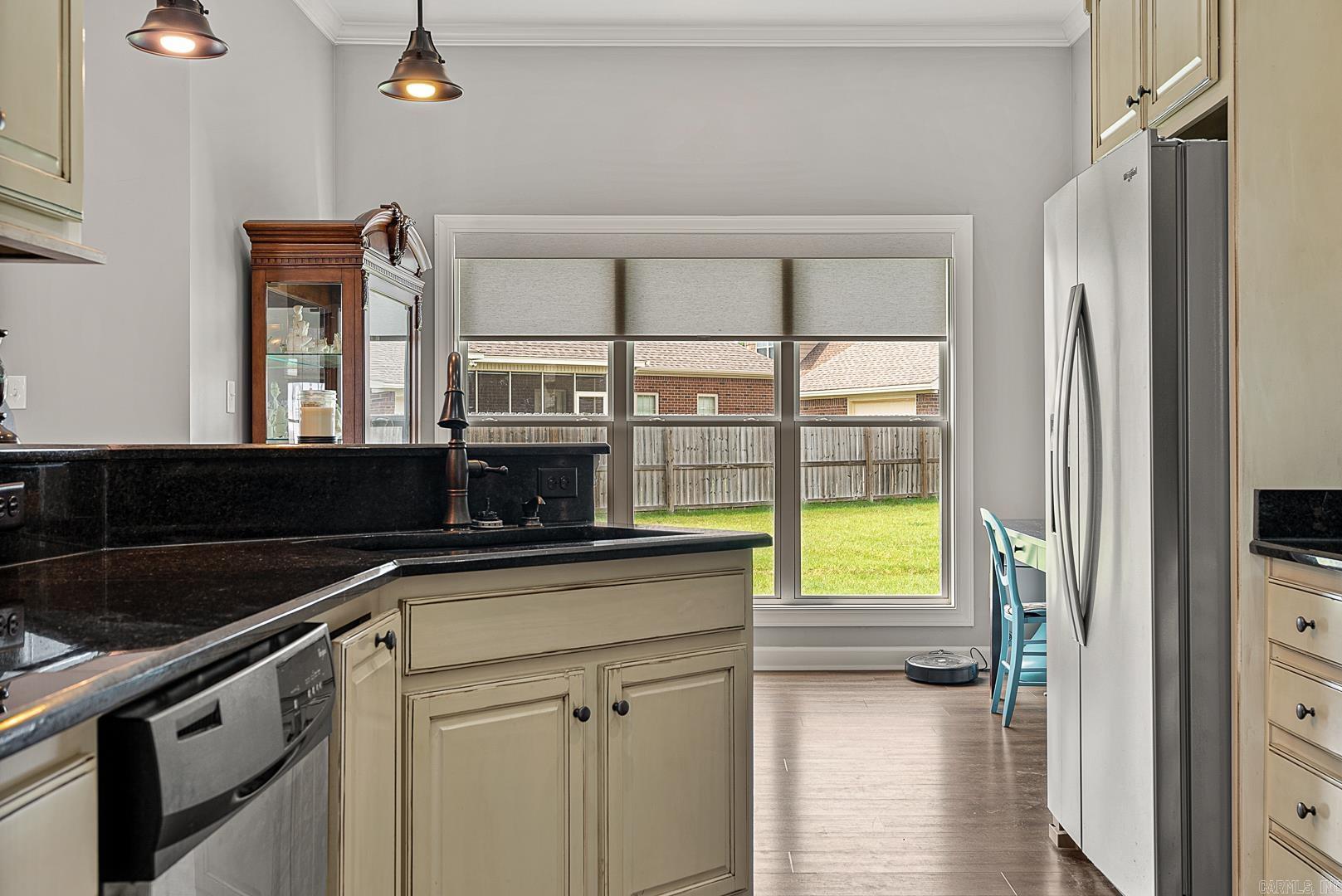 BRIDGER PLACE - Residential