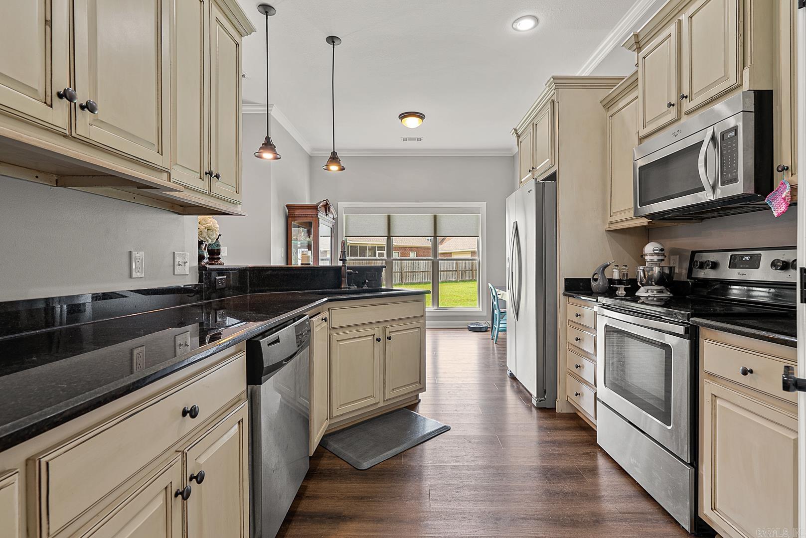 BRIDGER PLACE - Residential