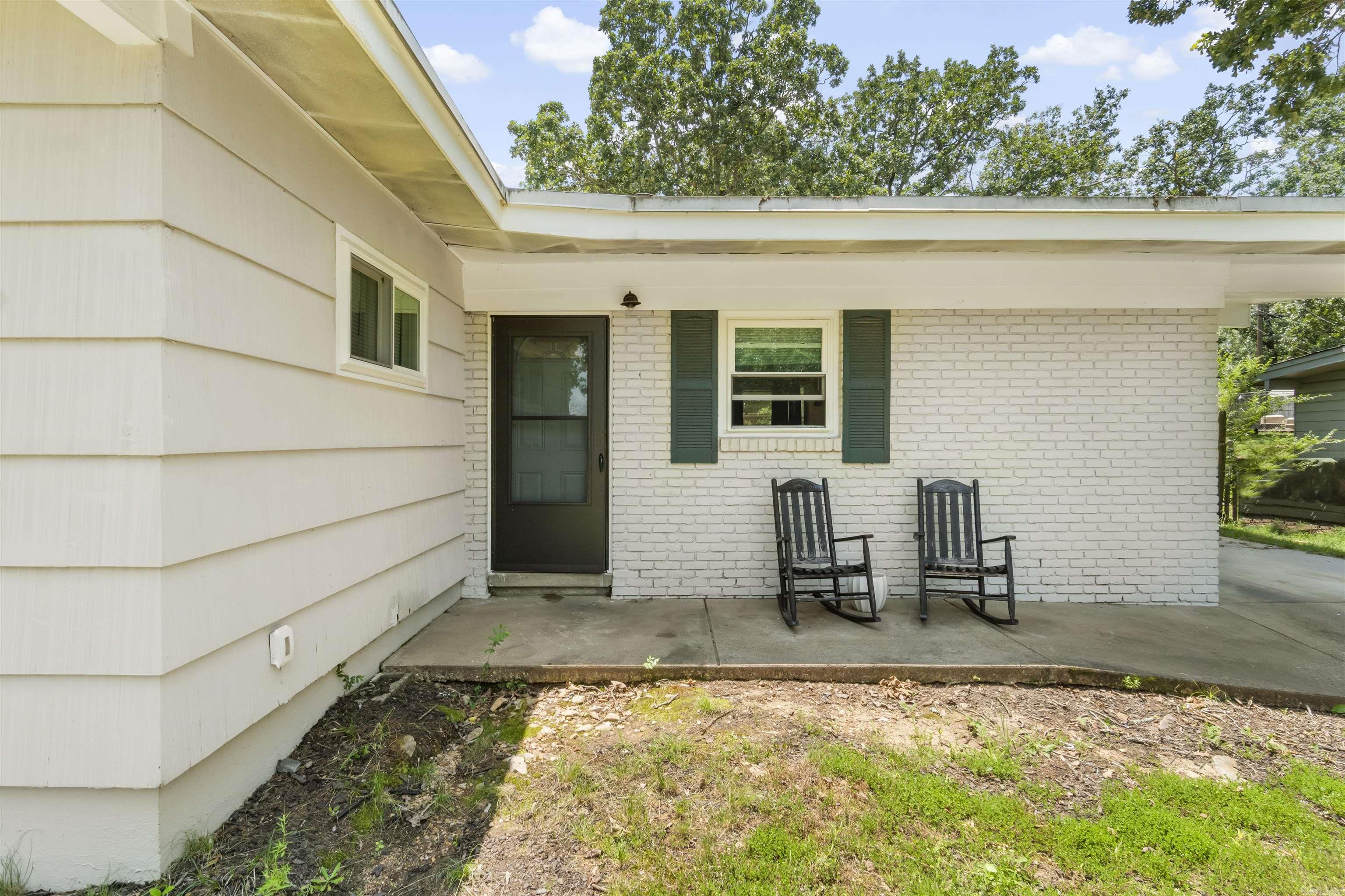 MEADOWCLIFF - Residential