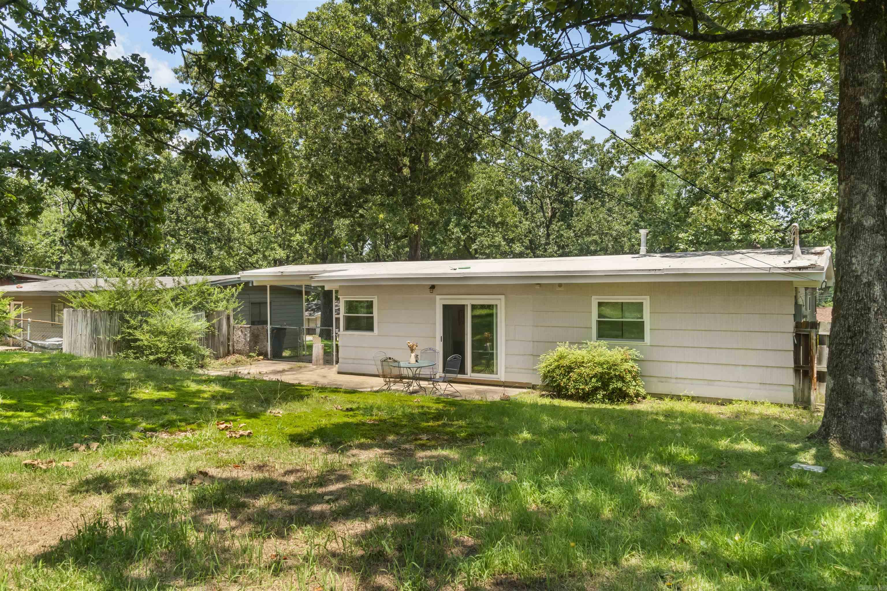 MEADOWCLIFF - Residential