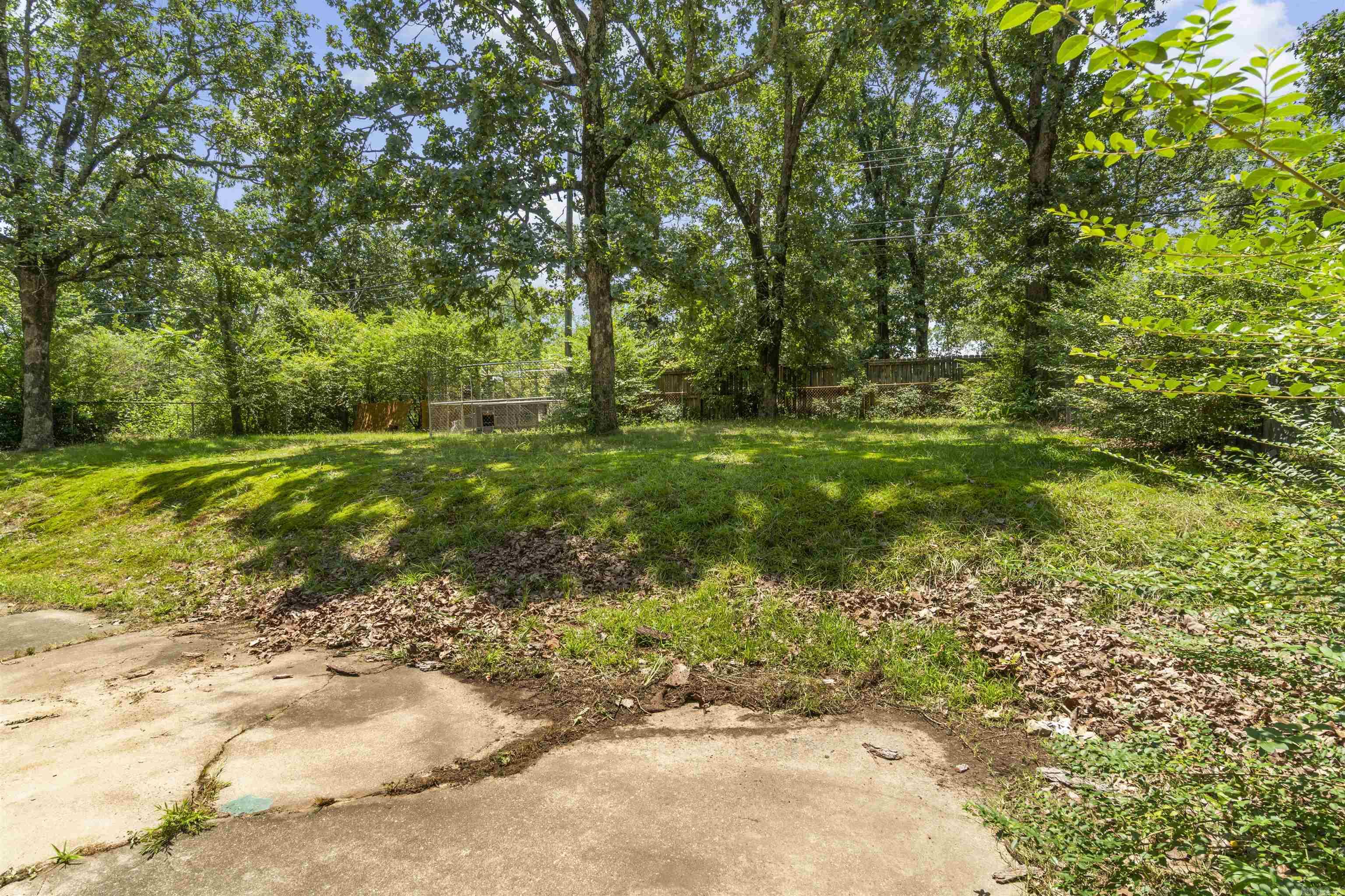 MEADOWCLIFF - Residential