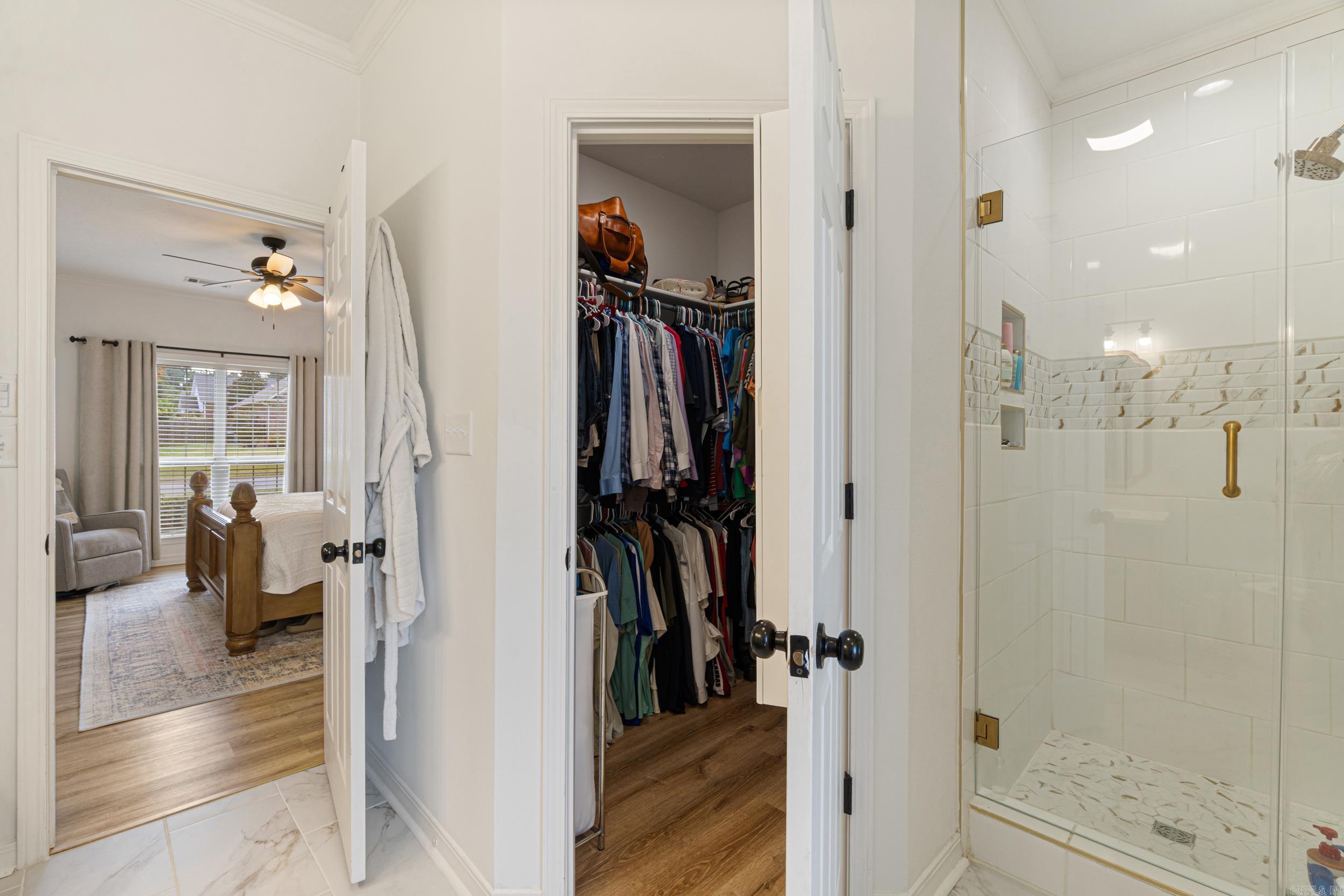 BELVEDERE COURT - Residential