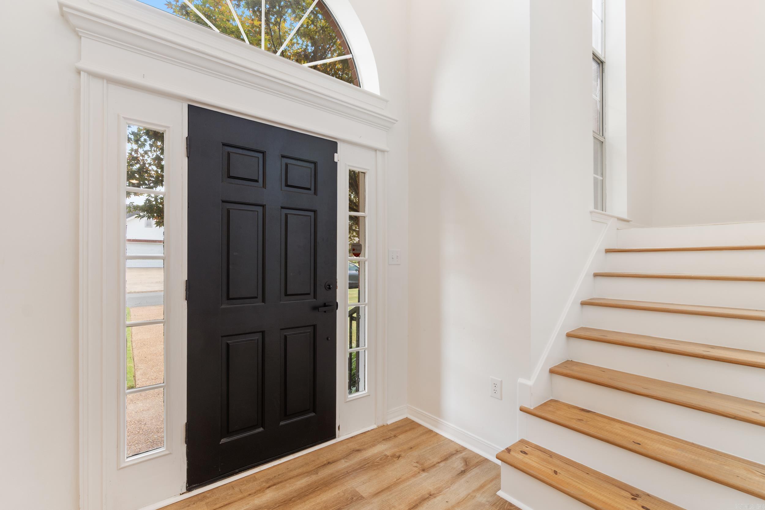 BELVEDERE COURT - Residential