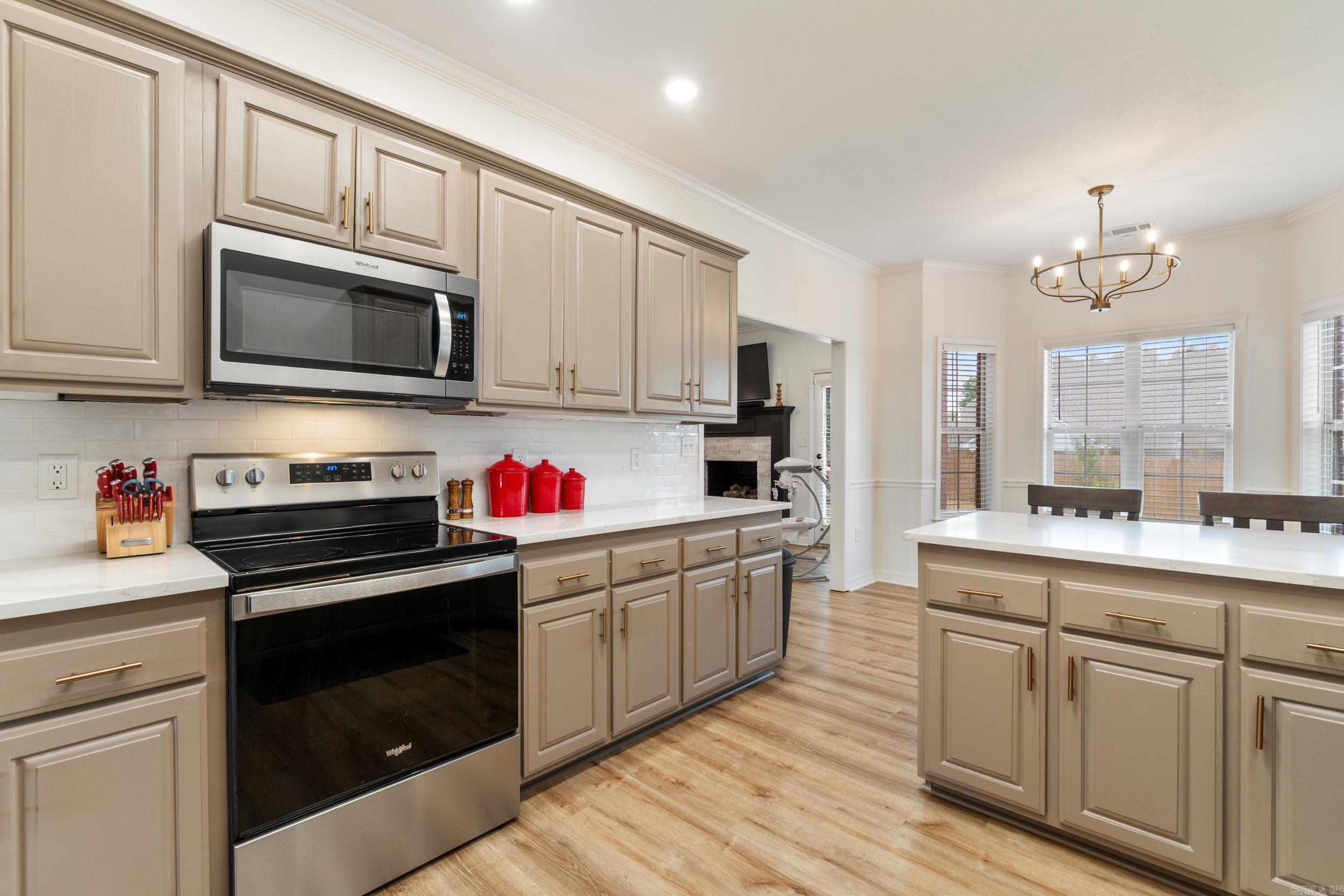 BELVEDERE COURT - Residential