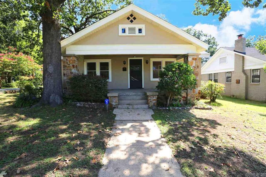 Hillcrest 3 BR, 1 BA, Separate Dining Room, Beautiful Hardwood Floors, Refrigerator, Stove, Washer, Dryer, Large Fenced Back Yard, 1 Block from Kavanaugh. One year Lease.
