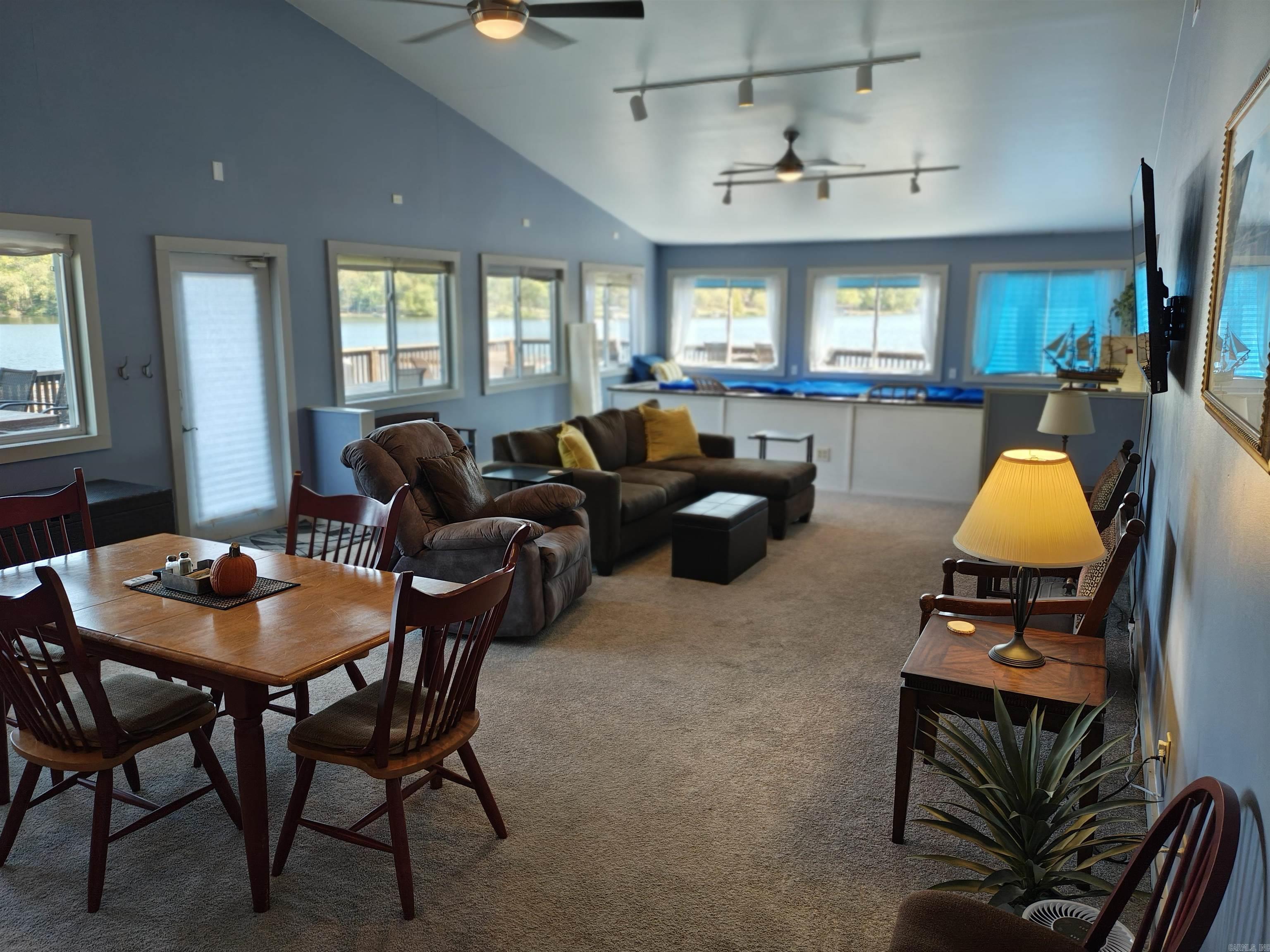 DIAMONDHEAD - Residential Lease