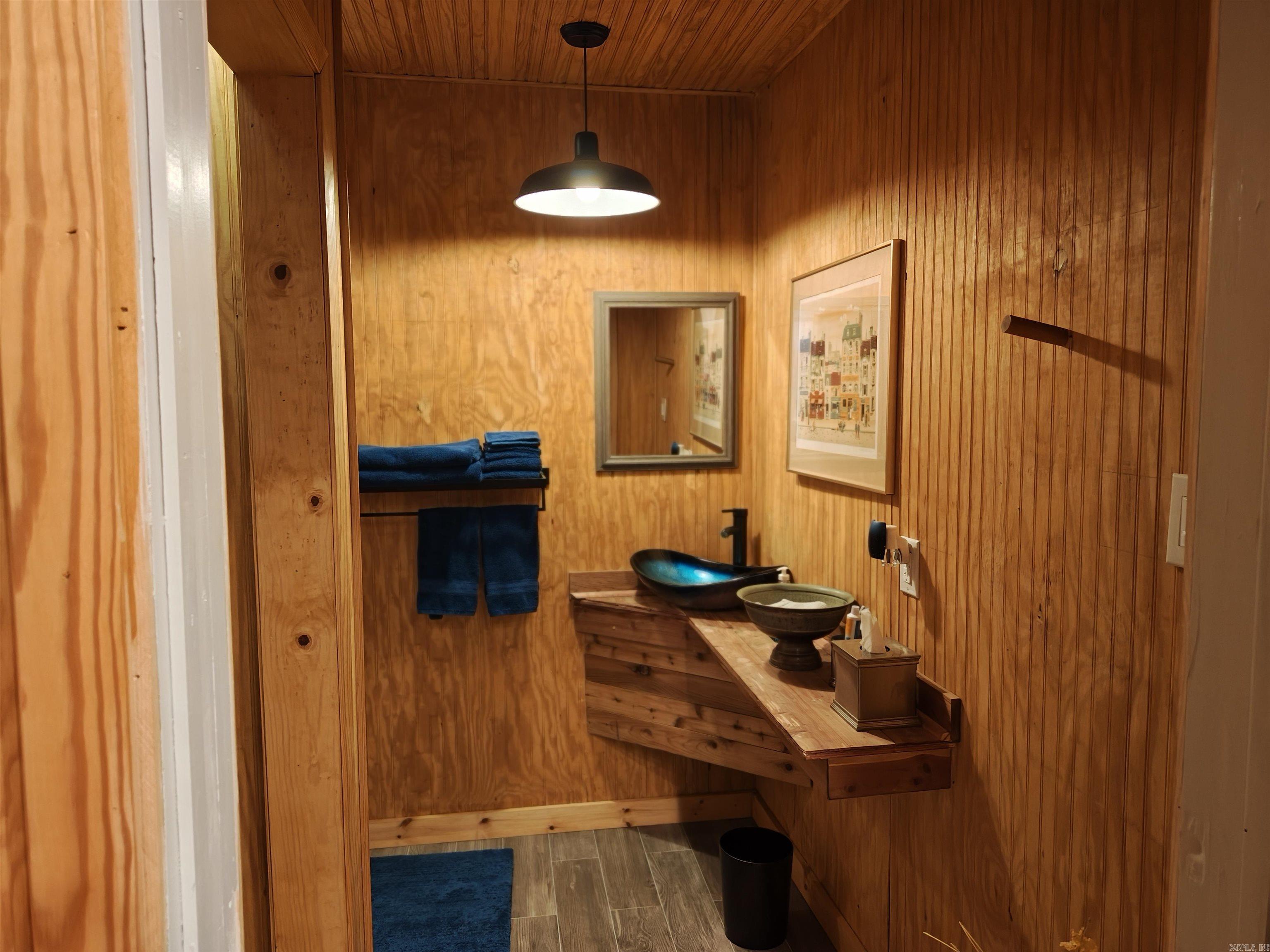 DIAMONDHEAD - Residential Lease