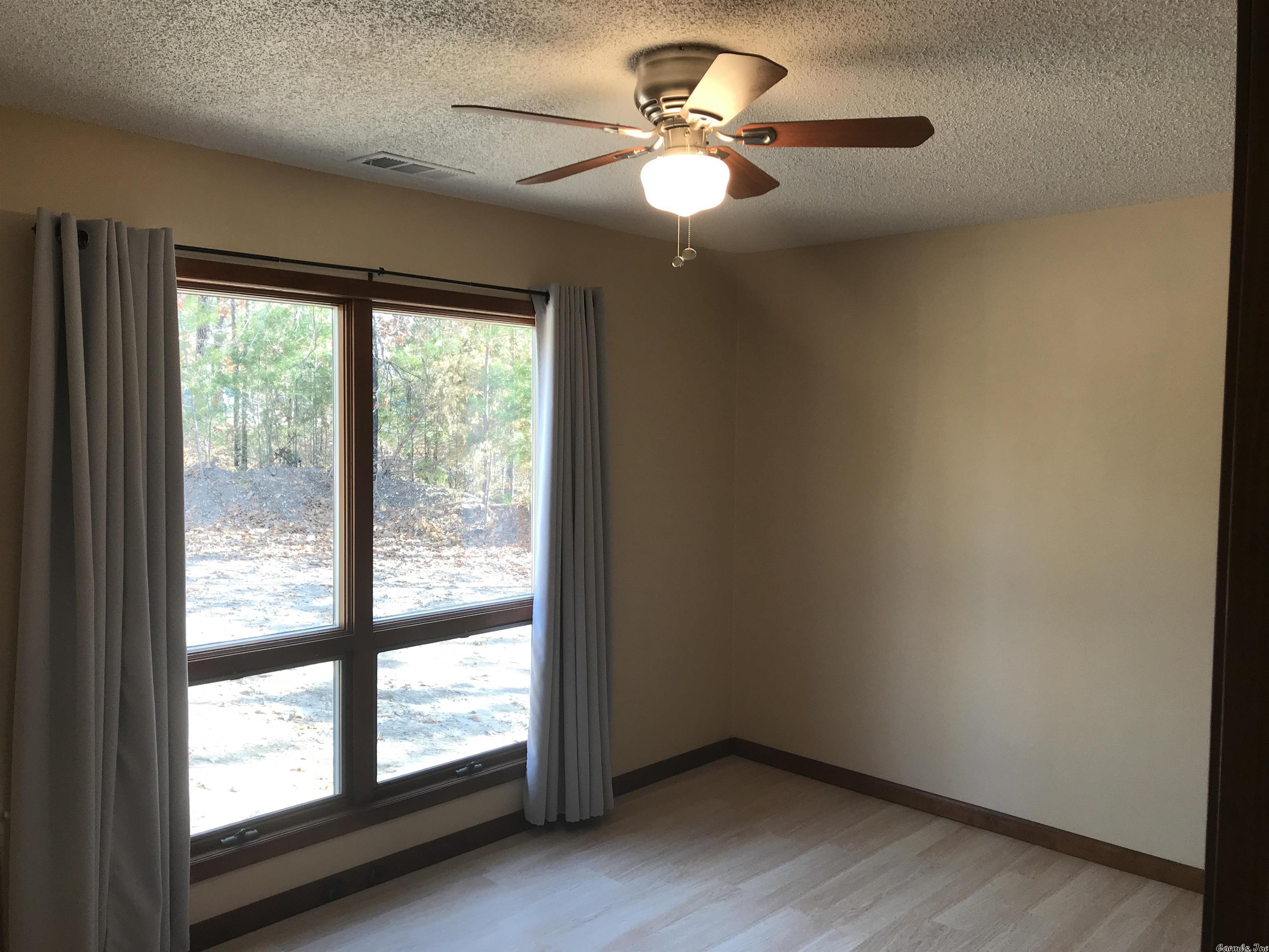 White Oak - Residential Lease