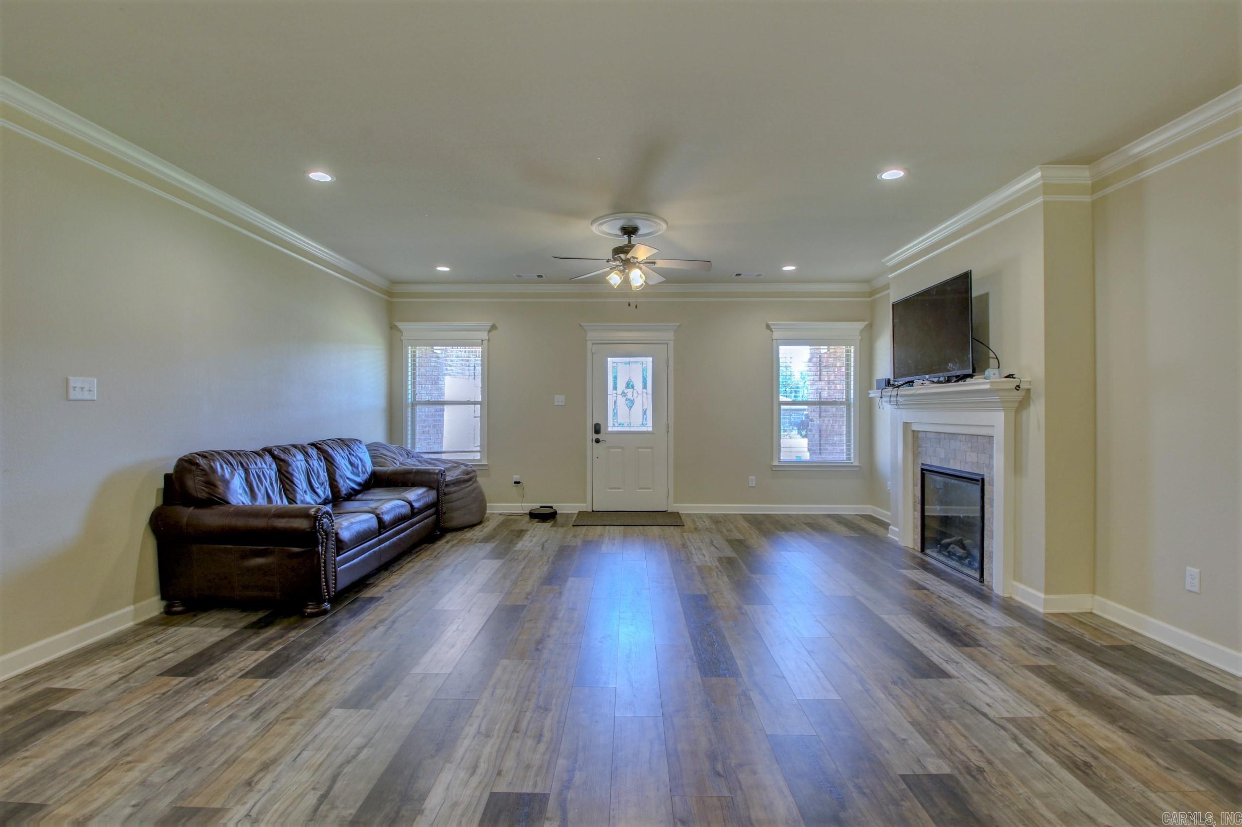 HUNTINGTON PLACE - Residential