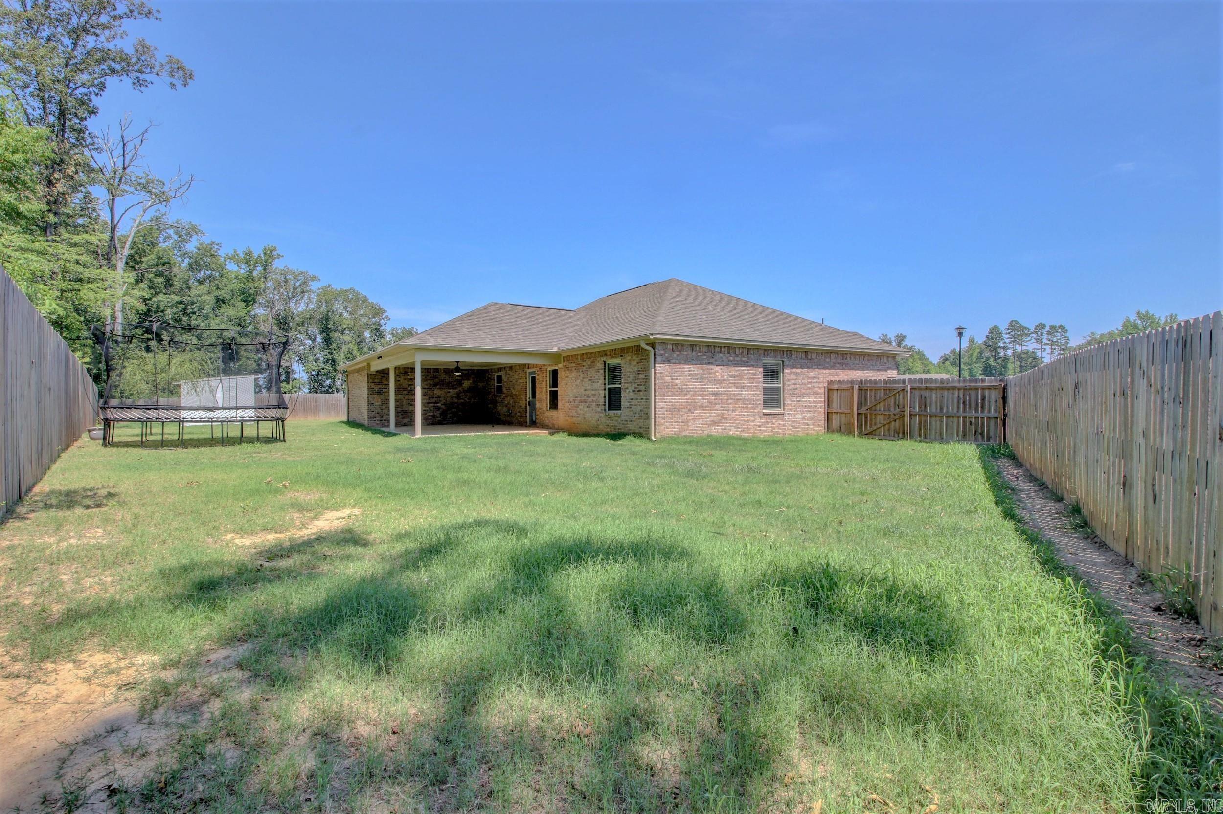 HUNTINGTON PLACE - Residential